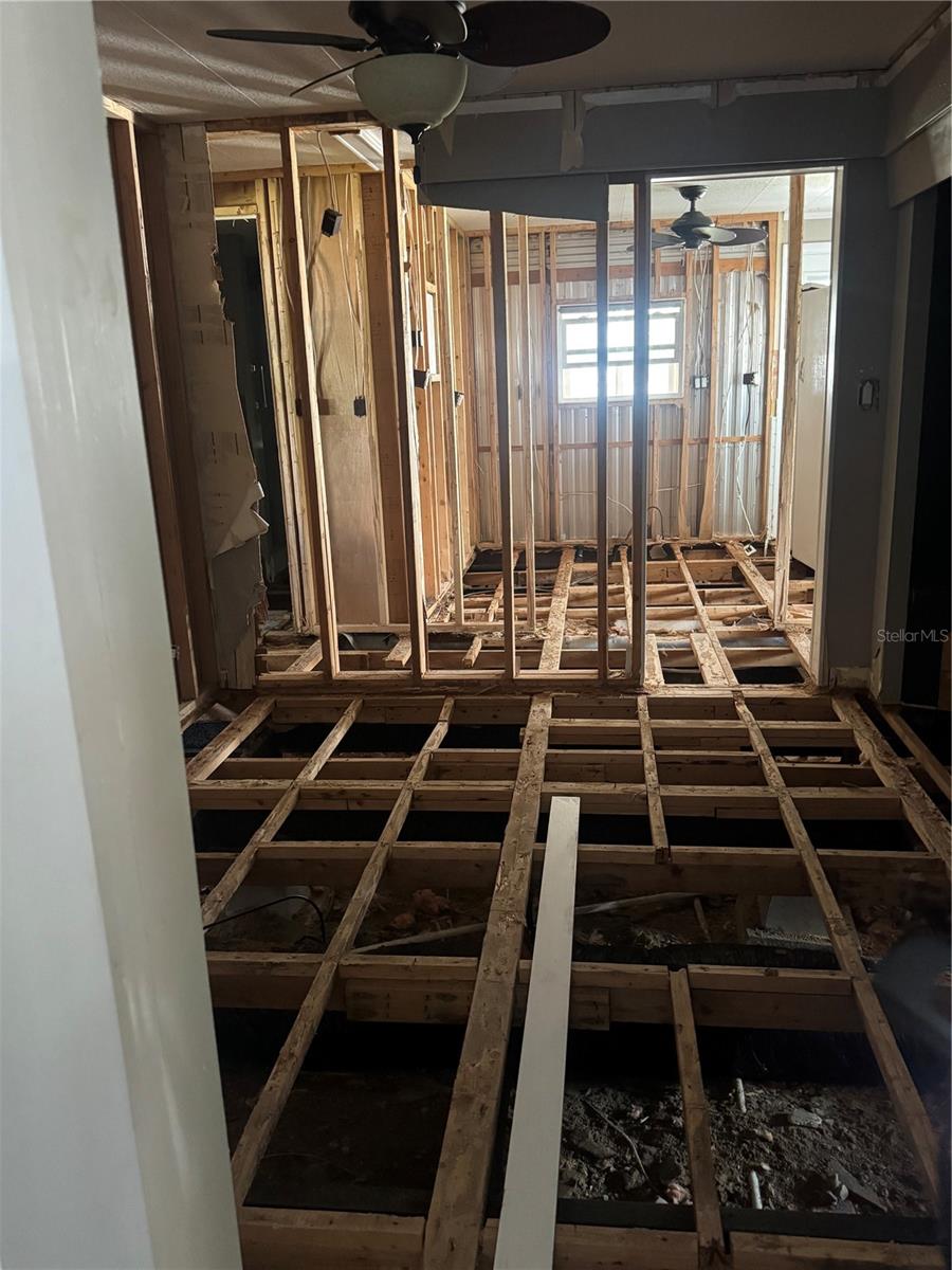 14 AMSTERDAM AVE, PUNTA GORDA, FL, 33950