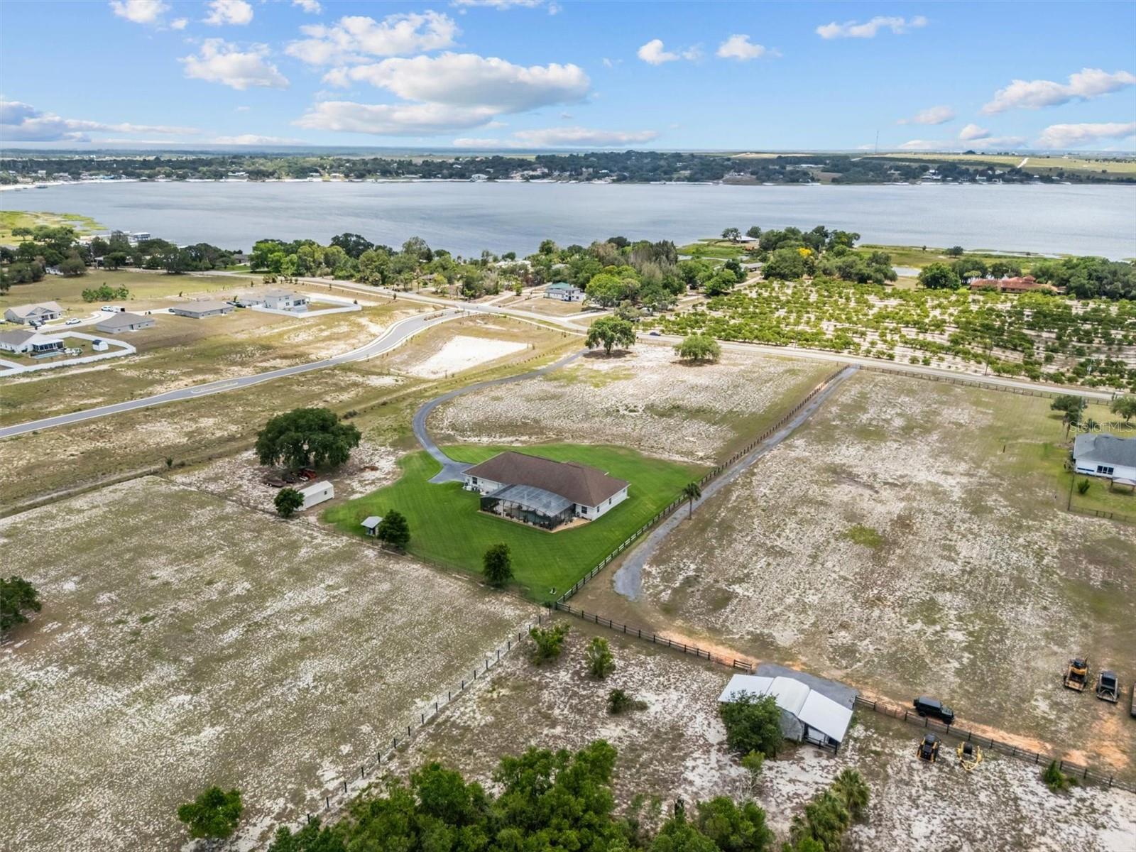 877 N CROOKED LAKE DR, BABSON PARK, FL, 33827