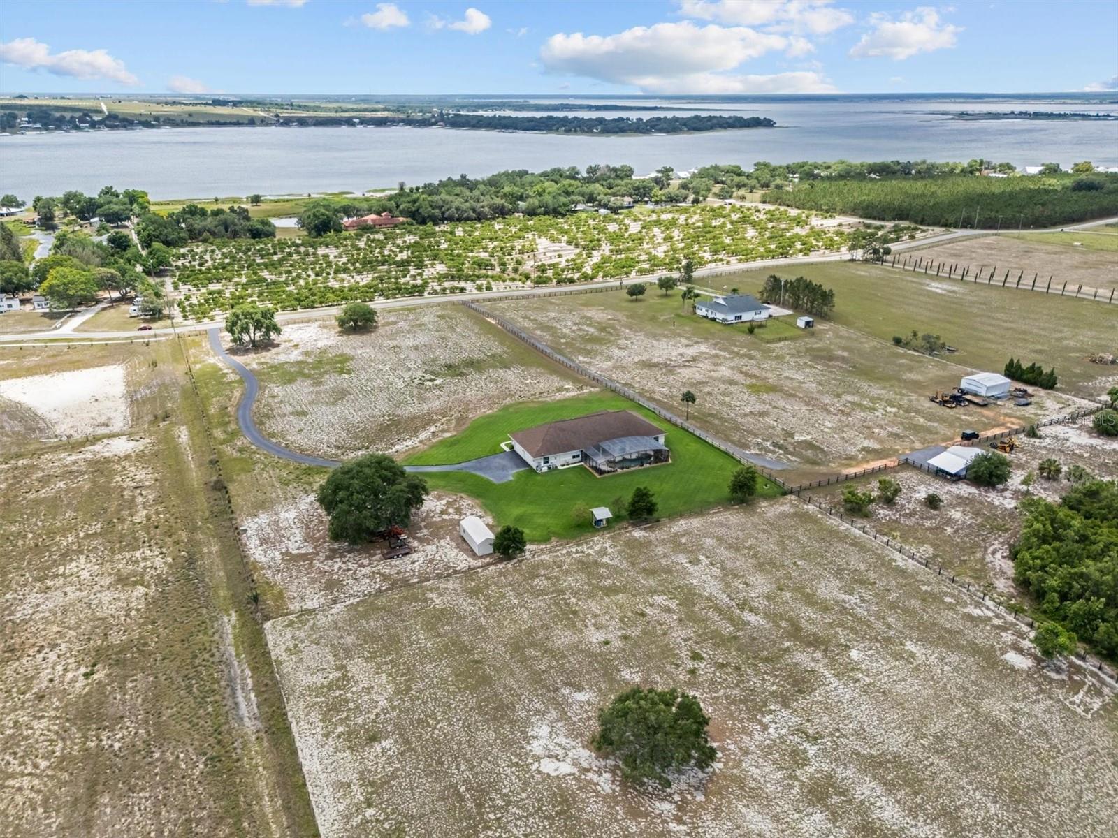 877 N CROOKED LAKE DR, BABSON PARK, FL, 33827