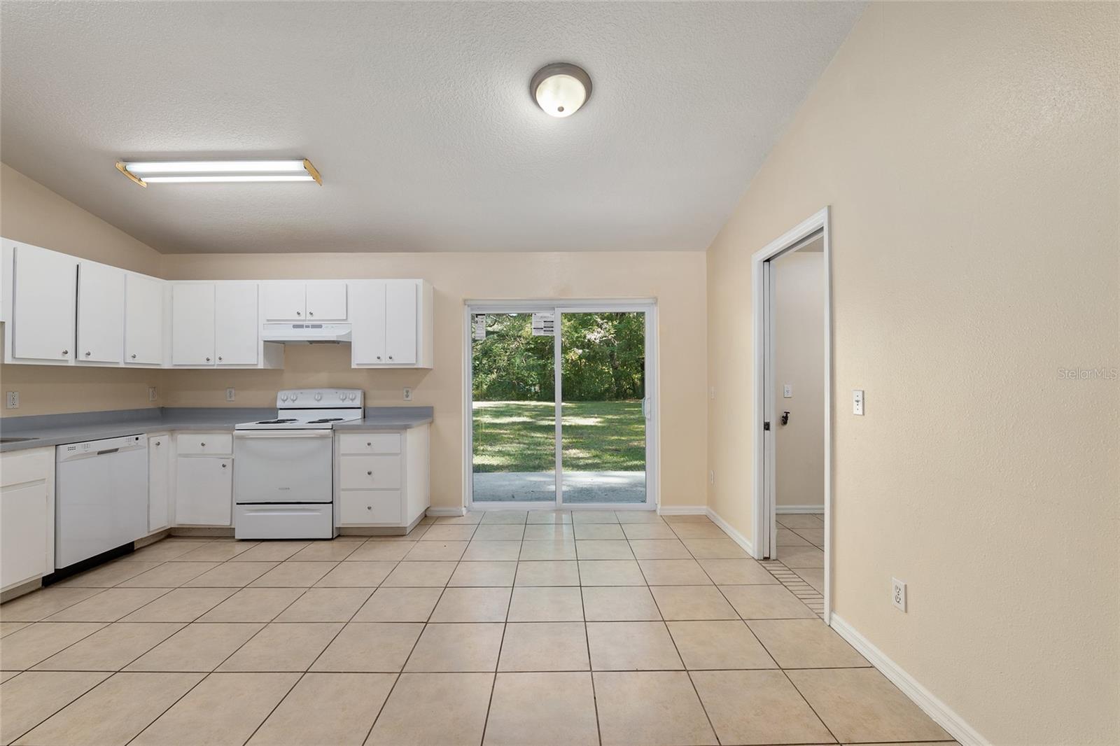 4329 NW 155TH ST, REDDICK, FL, 32686