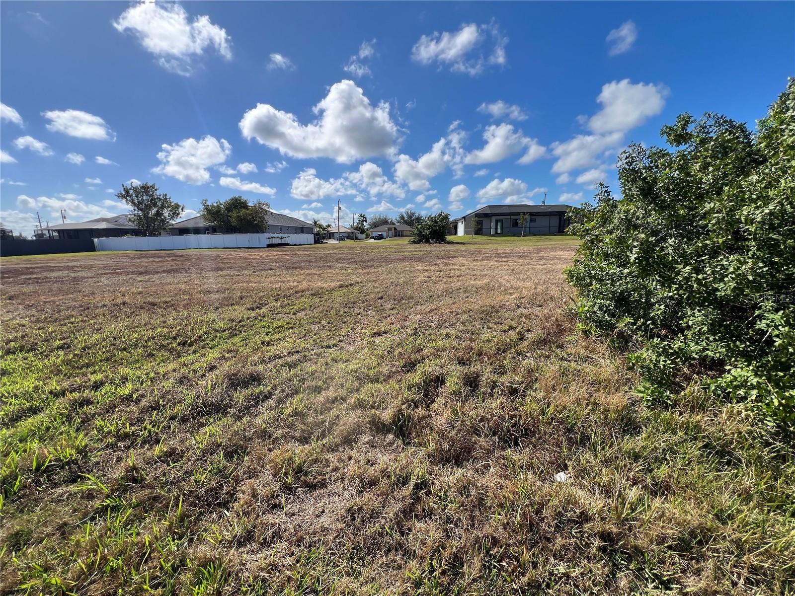 2502 NW 1ST ST, CAPE CORAL, FL, 33993