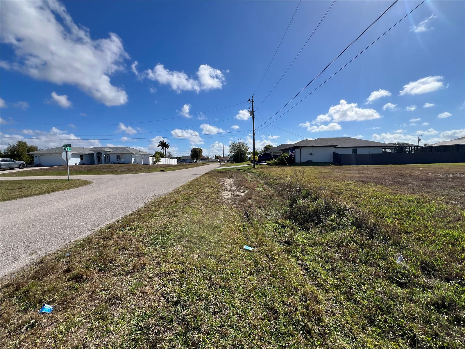 2502 NW 1ST ST, CAPE CORAL, FL, 33993