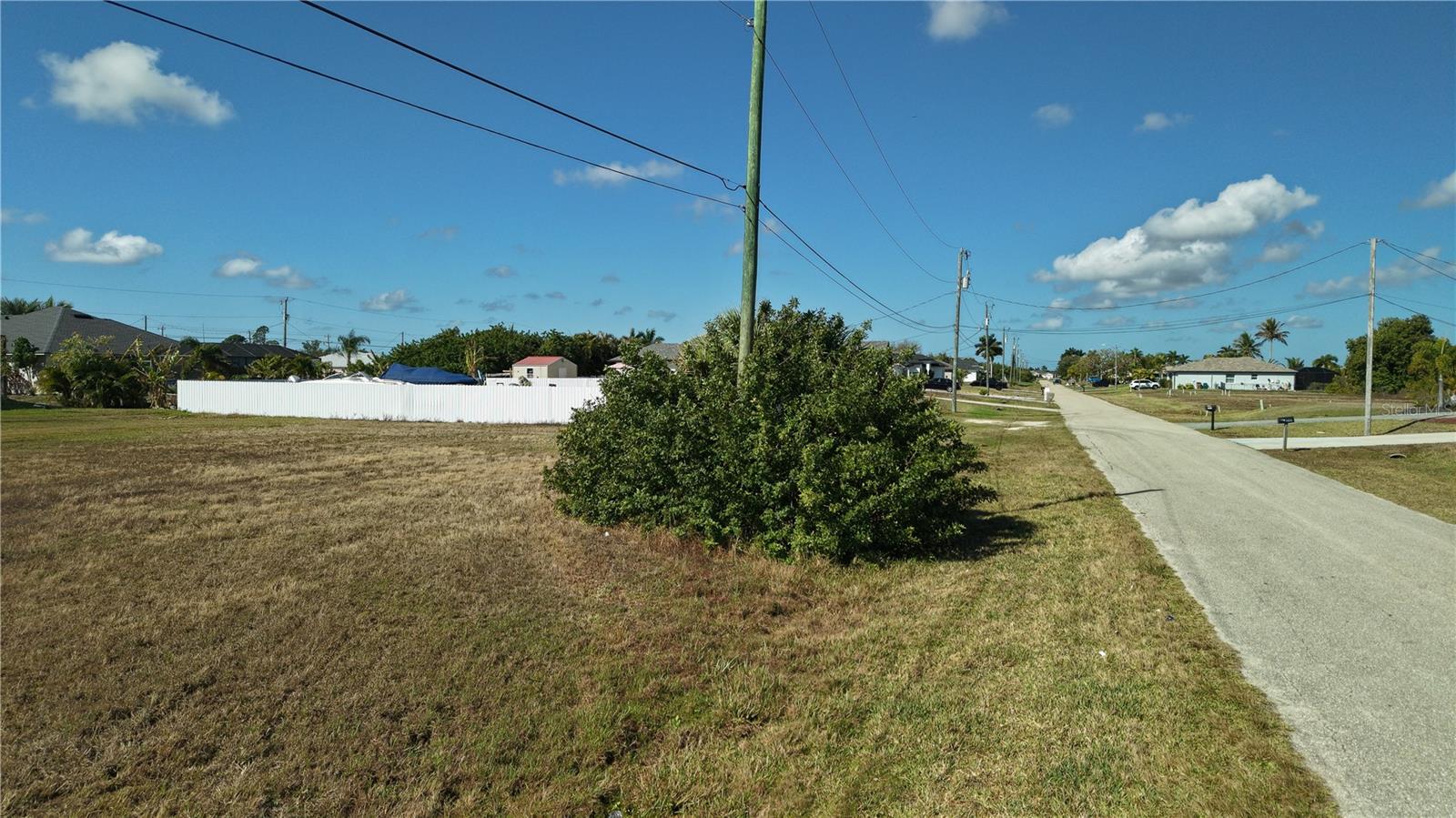 2502 NW 1ST ST, CAPE CORAL, FL, 33993