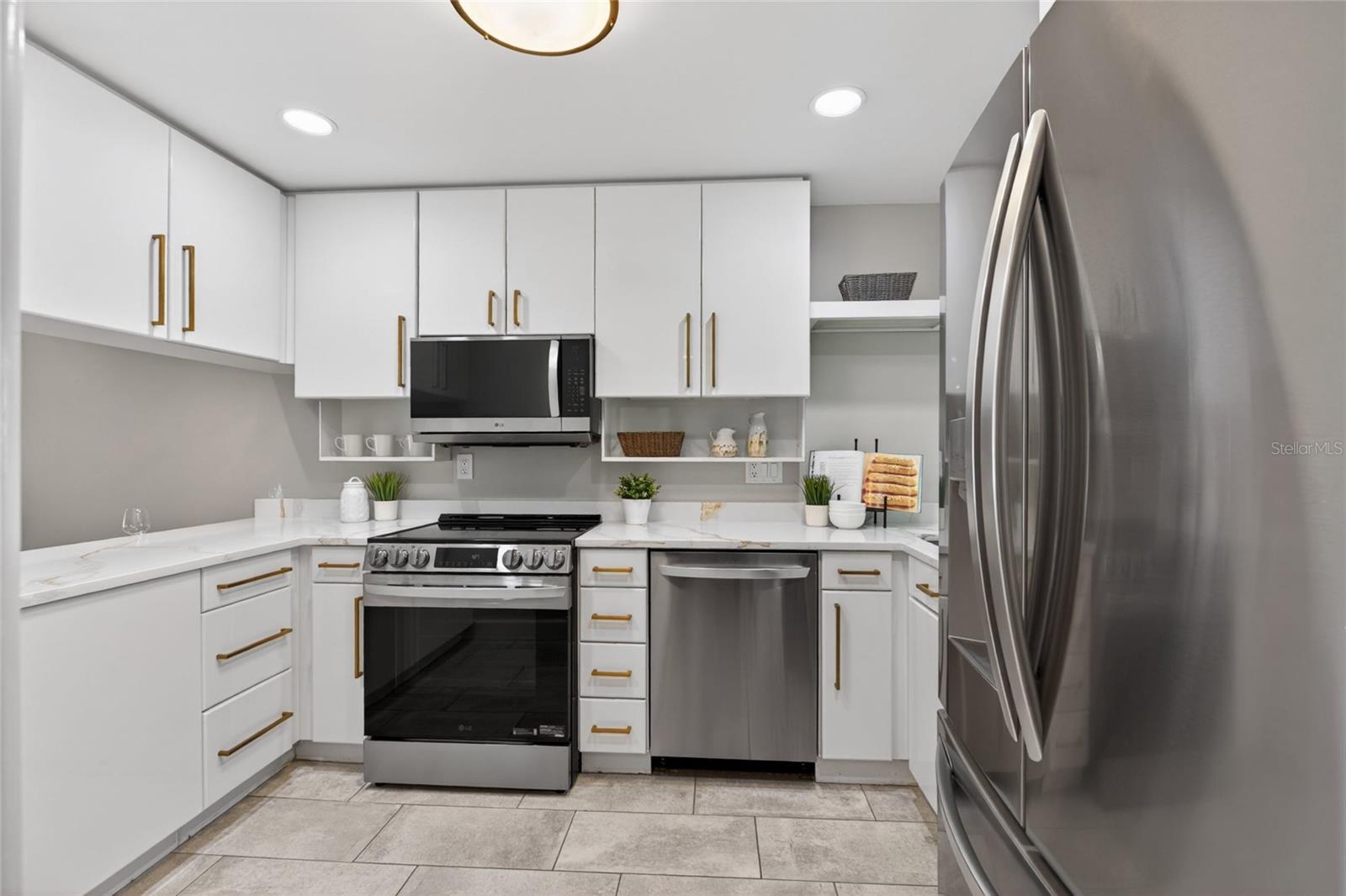 4203 FAIRWAY RUN, TAMPA, FL, 33618