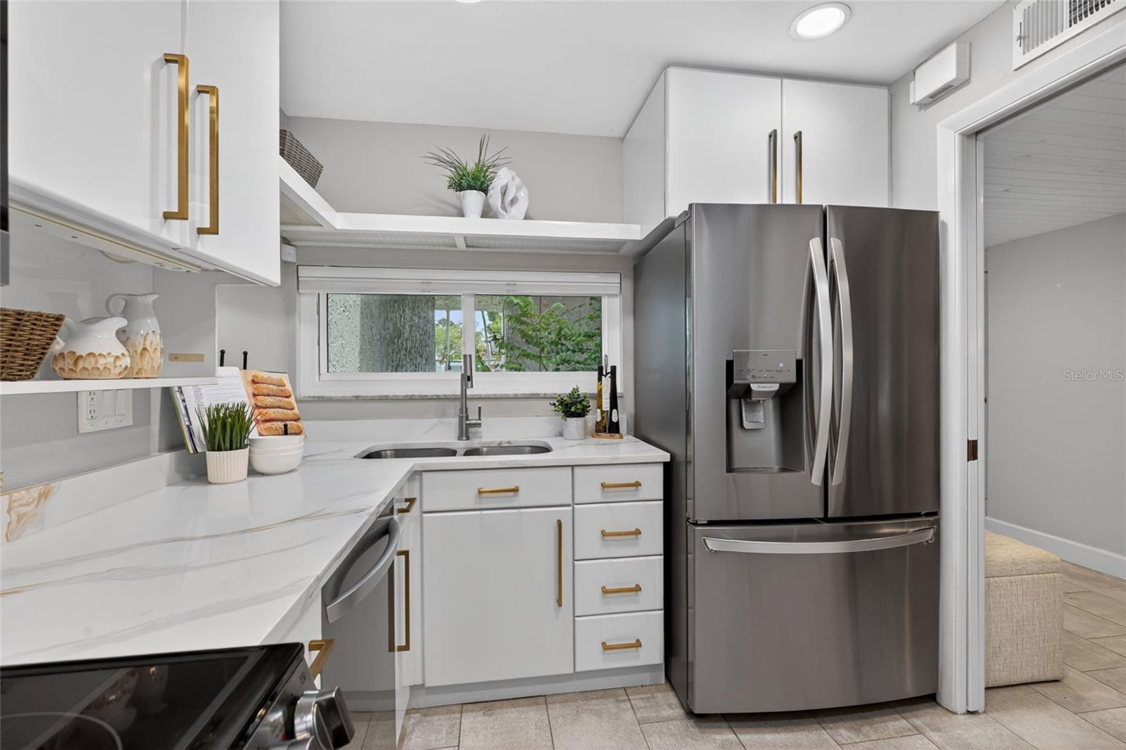 4203 FAIRWAY RUN, TAMPA, FL, 33618