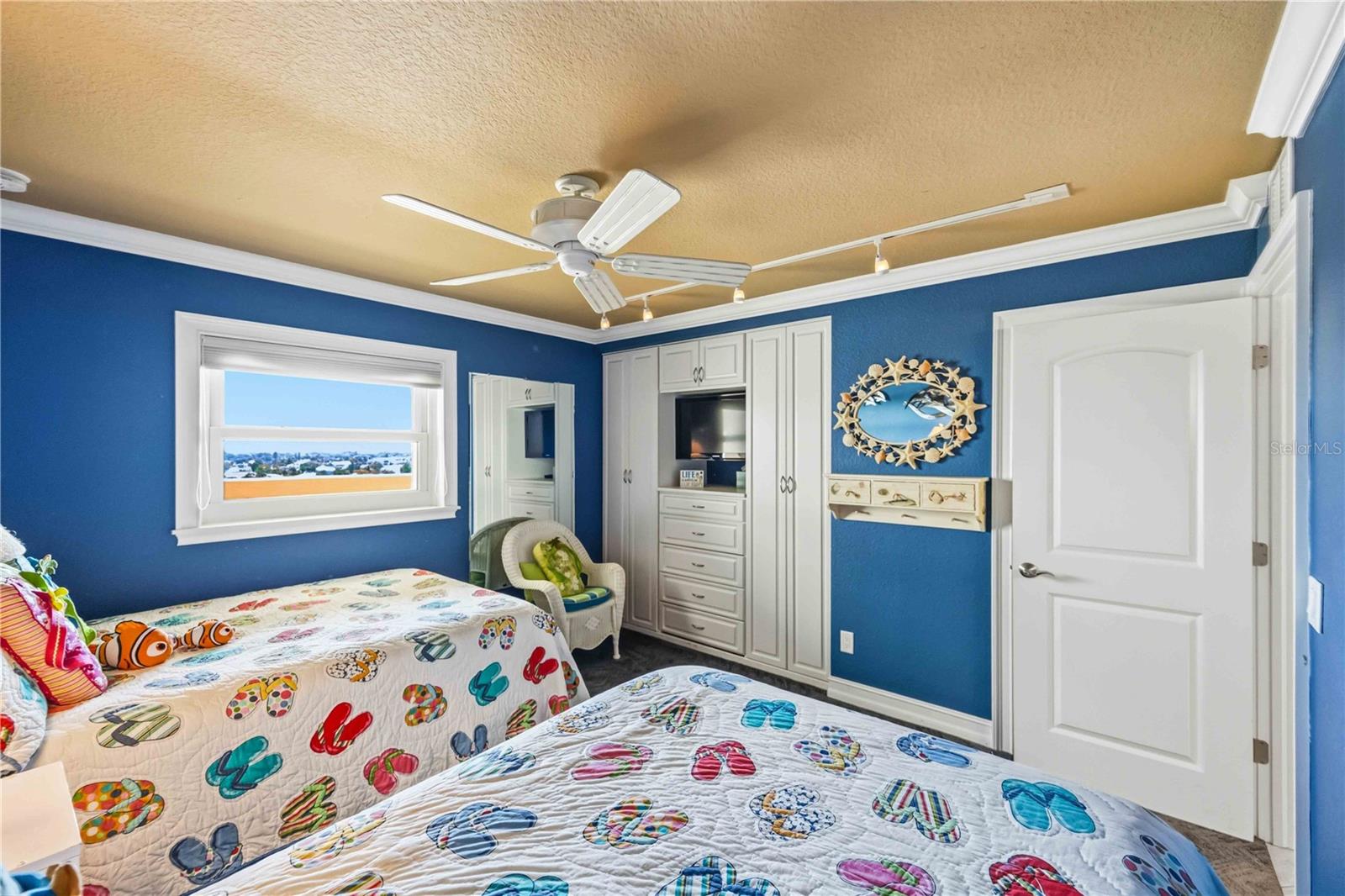 6140 MIDNIGHT PASS RD #606, SARASOTA, FL, 34242