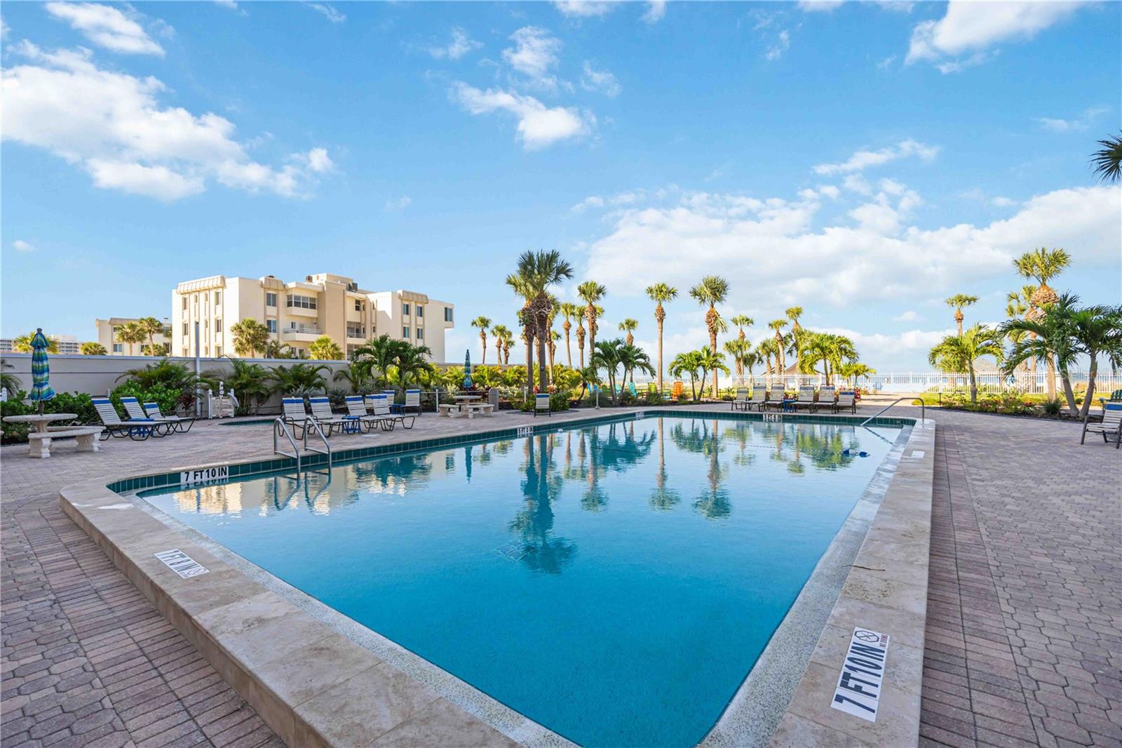 6140 MIDNIGHT PASS RD #606, SARASOTA, FL, 34242