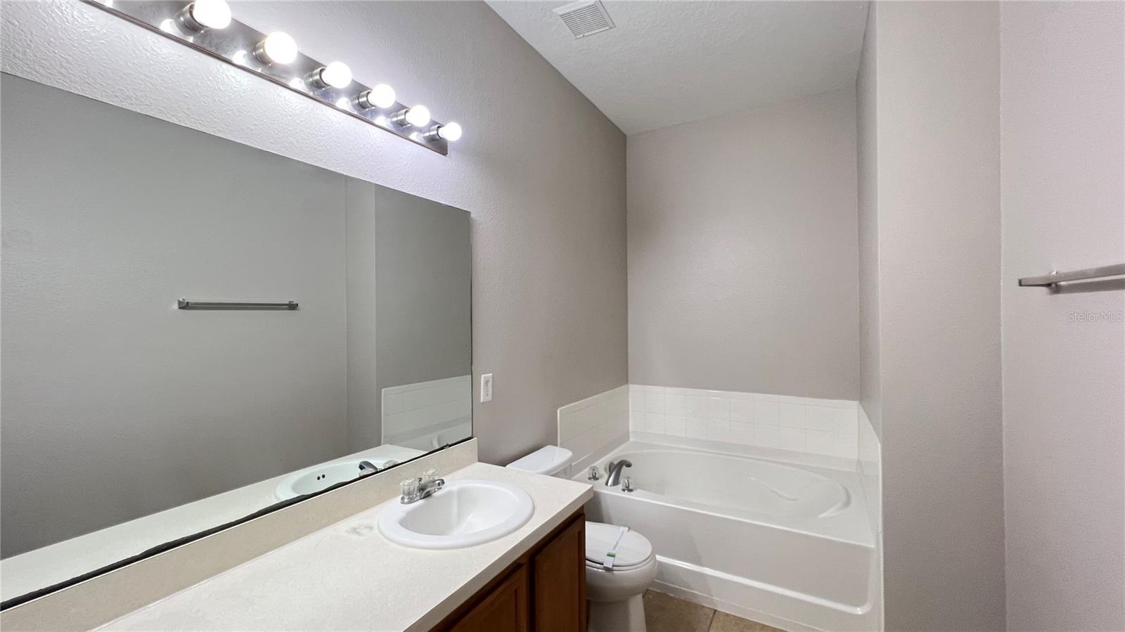 318 SAND RIDGE DR, DAVENPORT, FL, 33896