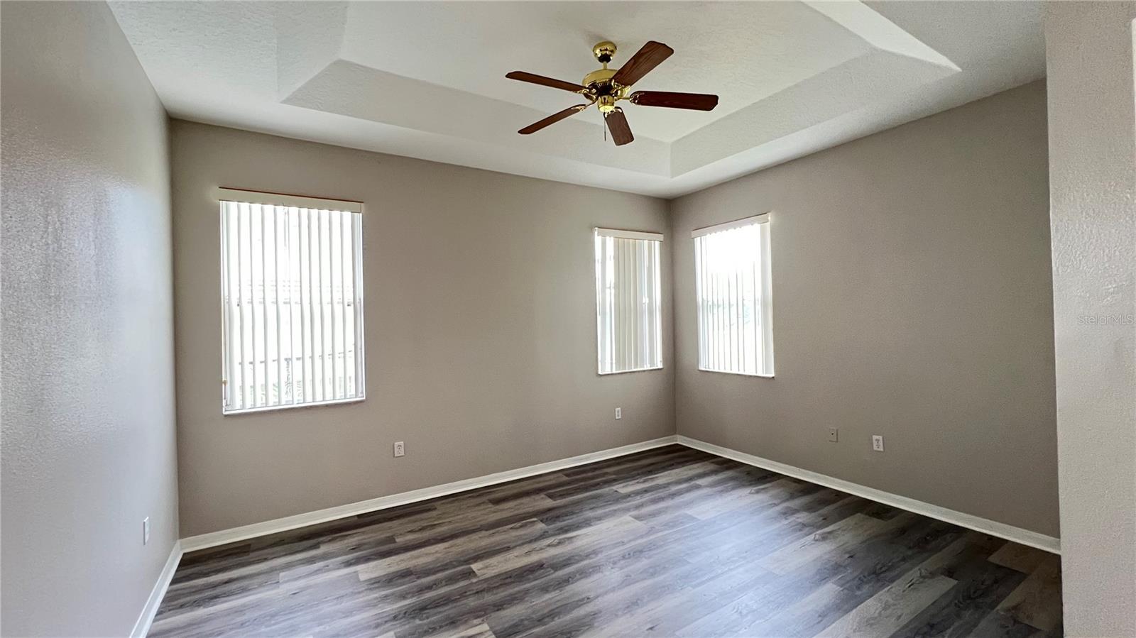 318 SAND RIDGE DR, DAVENPORT, FL, 33896
