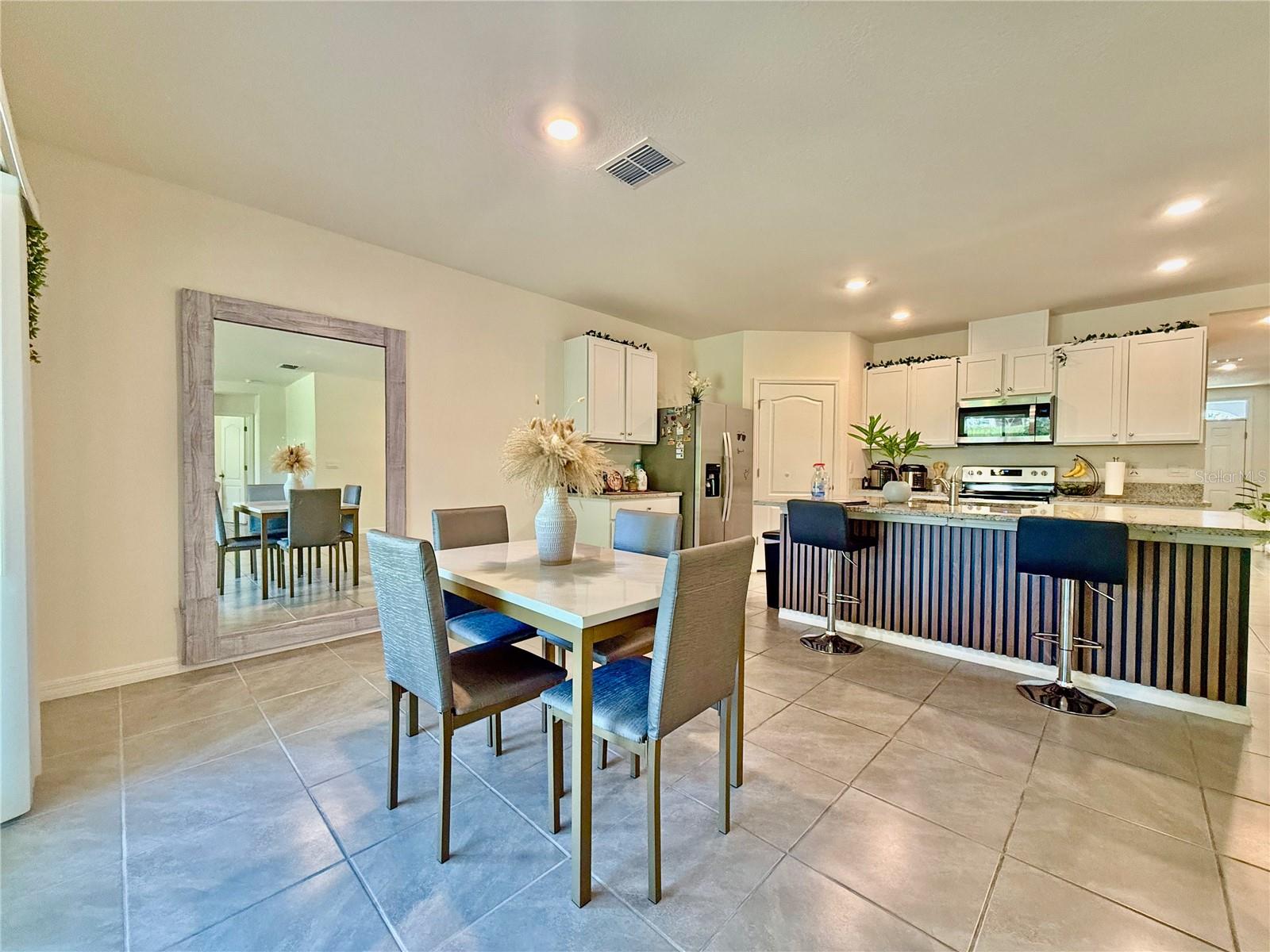 2033 E GLORIA DR, DELTONA, FL, 32725