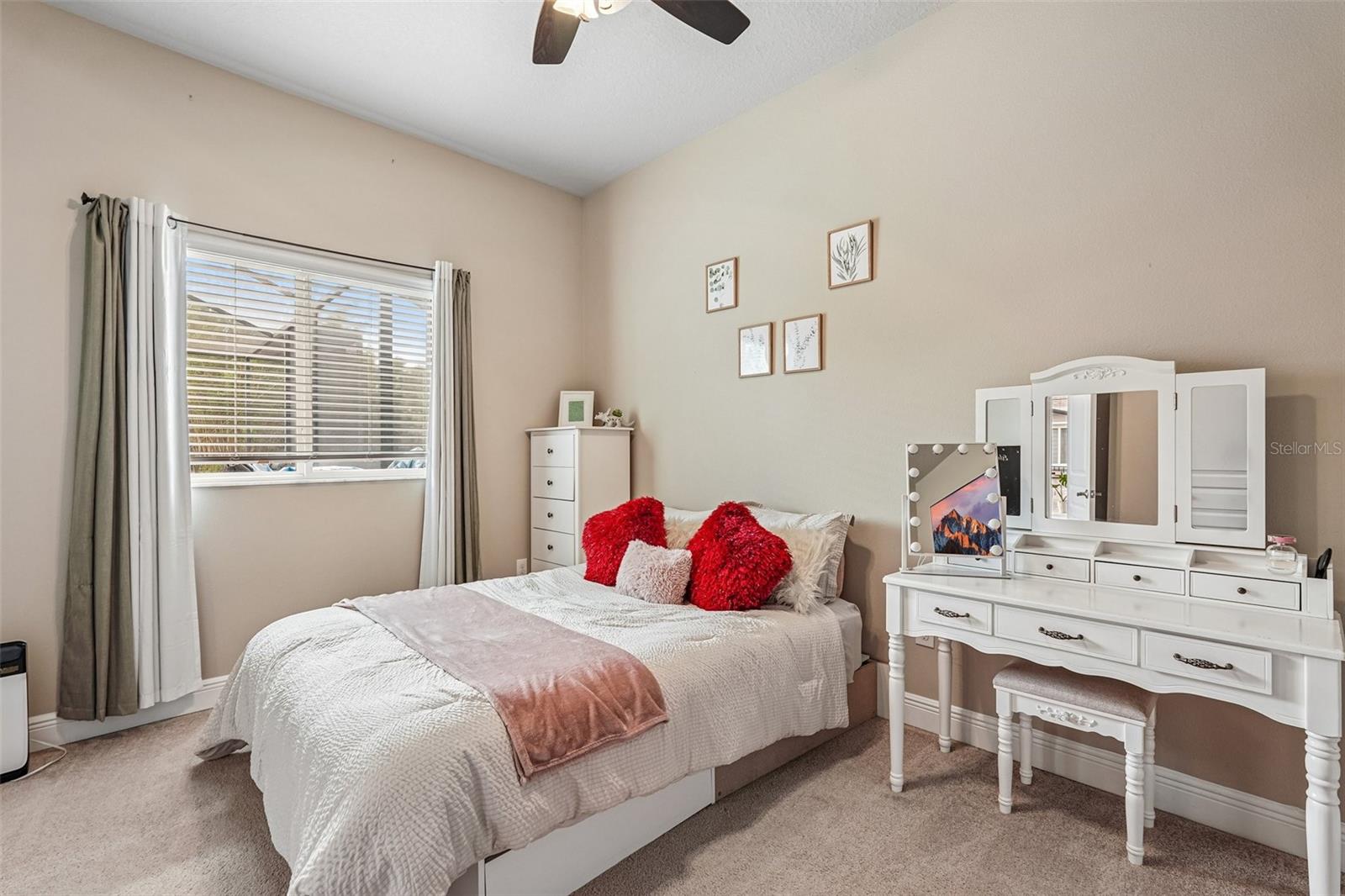 6617 PARK STRAND DR, APOLLO BEACH, FL, 33572