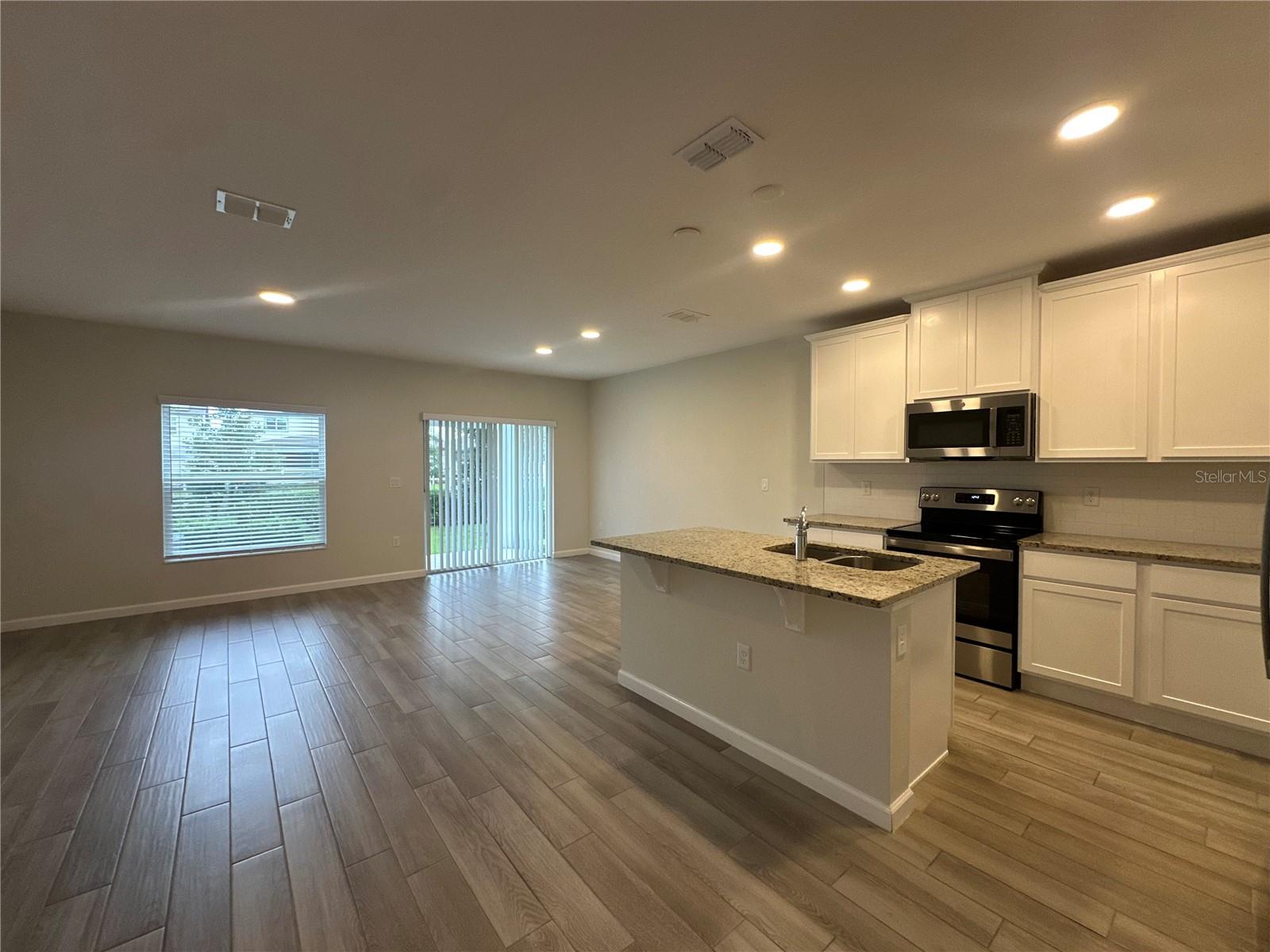 2866 NARCOOSSEE COMMONS WAY, ST CLOUD, FL, 34771