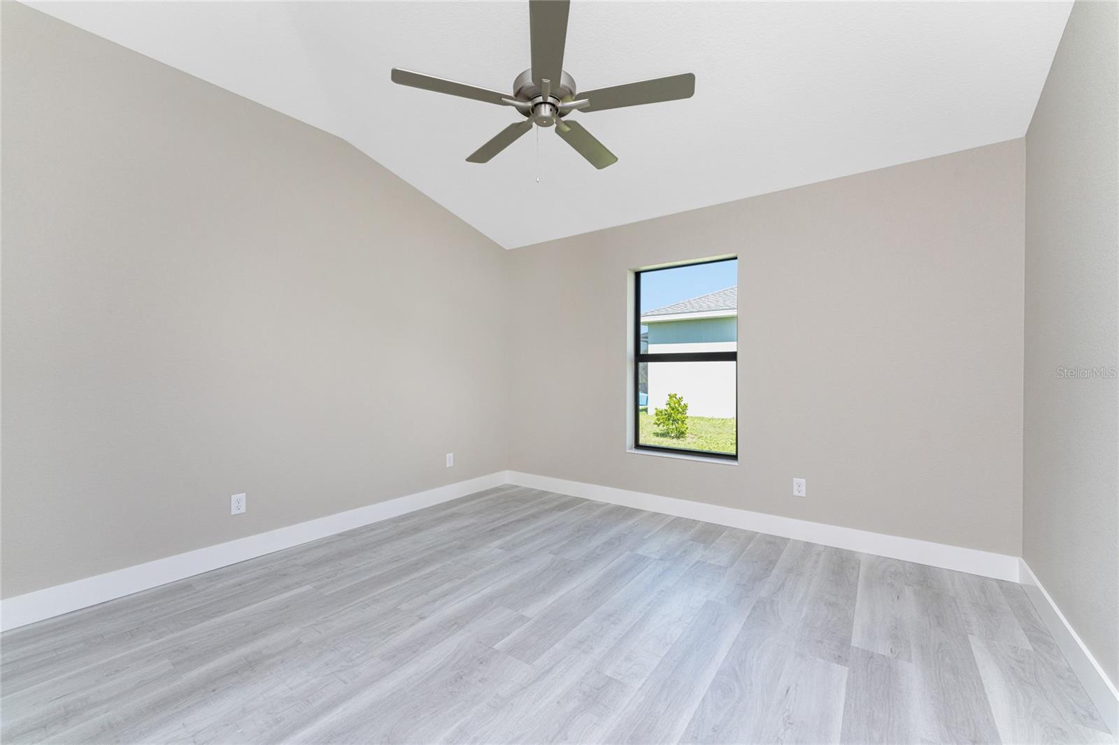 35 BROADMOOR LN, ROTONDA WEST, FL, 33947