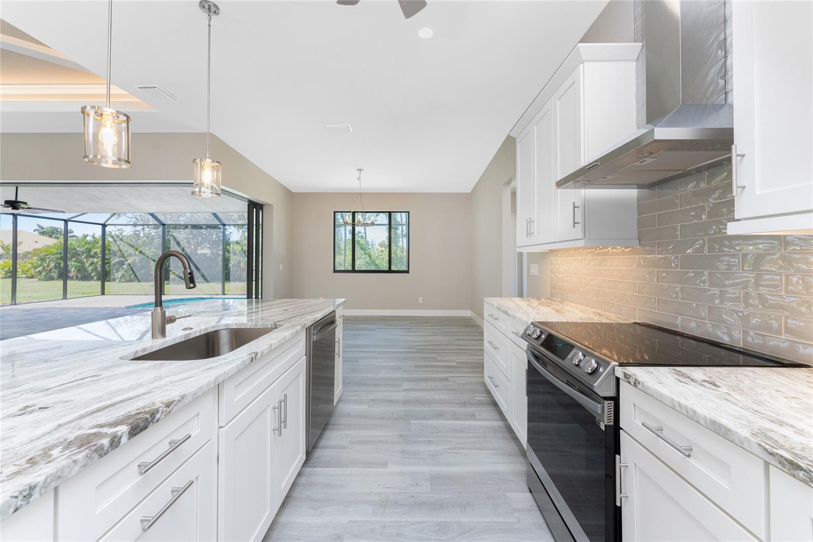 35 BROADMOOR LN, ROTONDA WEST, FL, 33947