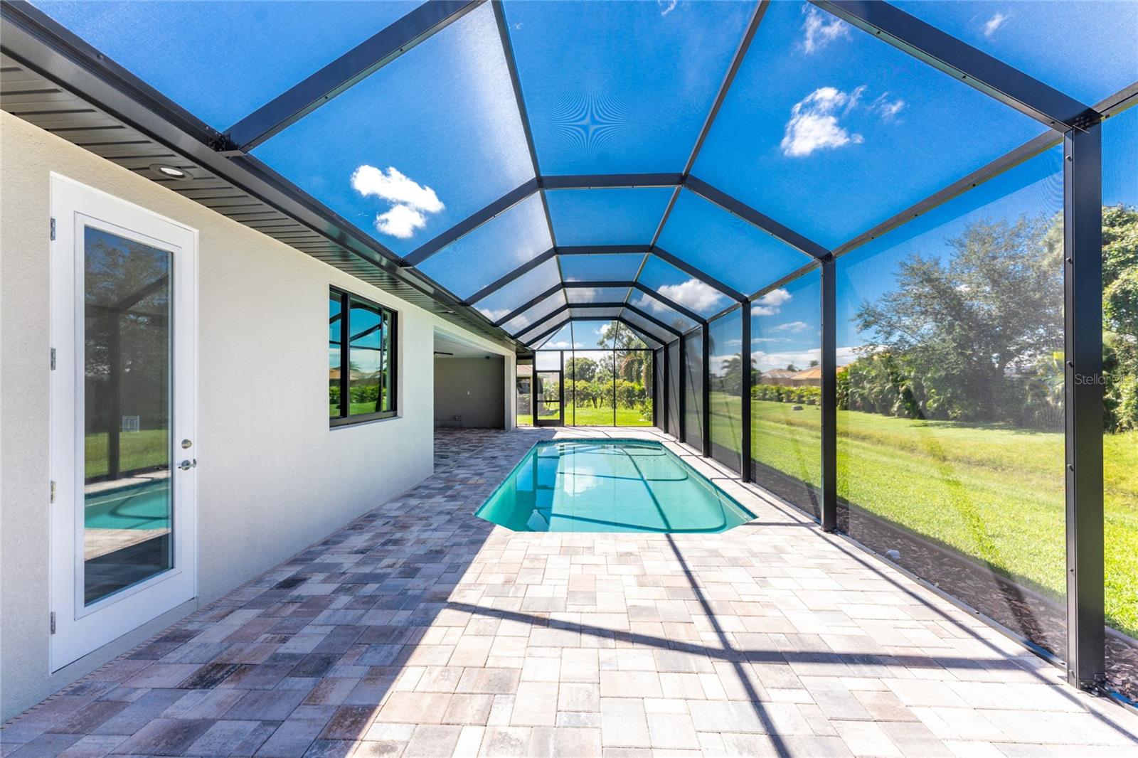 35 BROADMOOR LN, ROTONDA WEST, FL, 33947