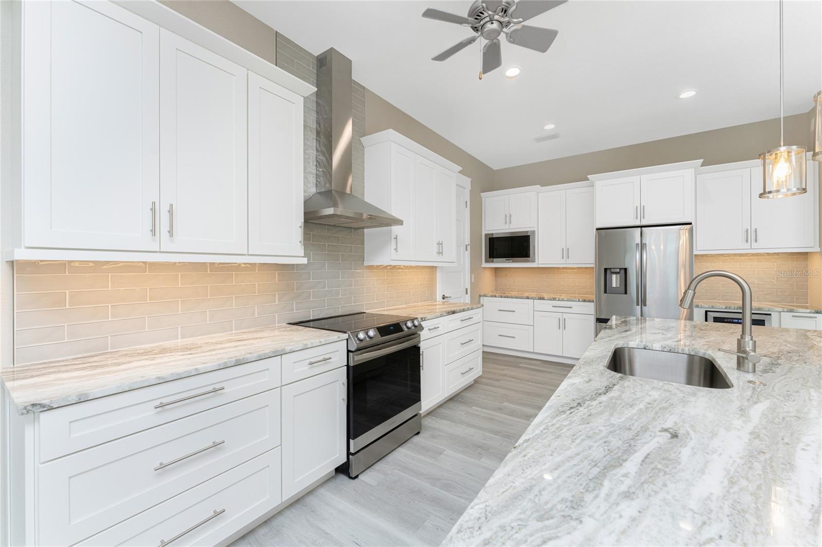 35 BROADMOOR LN, ROTONDA WEST, FL, 33947