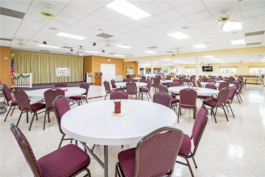 1223 NASSAU CIR, TAVARES, FL, 32778