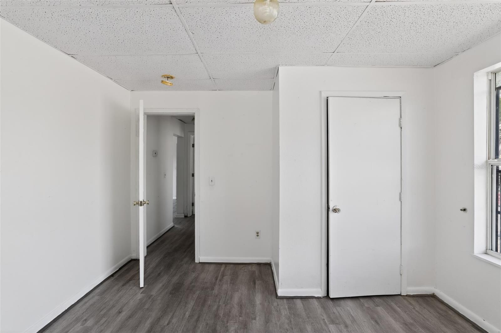 1903 W SAINT JOSEPH ST, TAMPA, FL, 33607