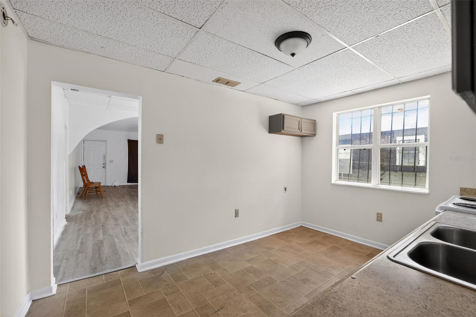 1903 W SAINT JOSEPH ST, TAMPA, FL, 33607