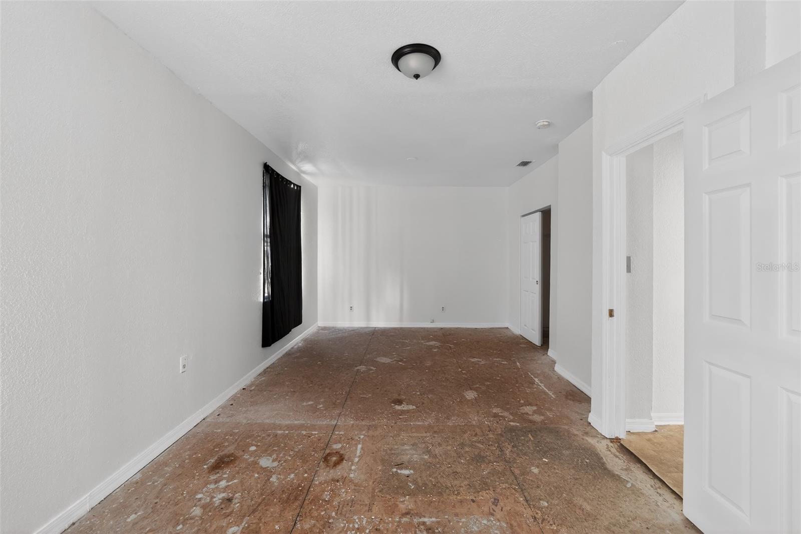 1903 W SAINT JOSEPH ST, TAMPA, FL, 33607
