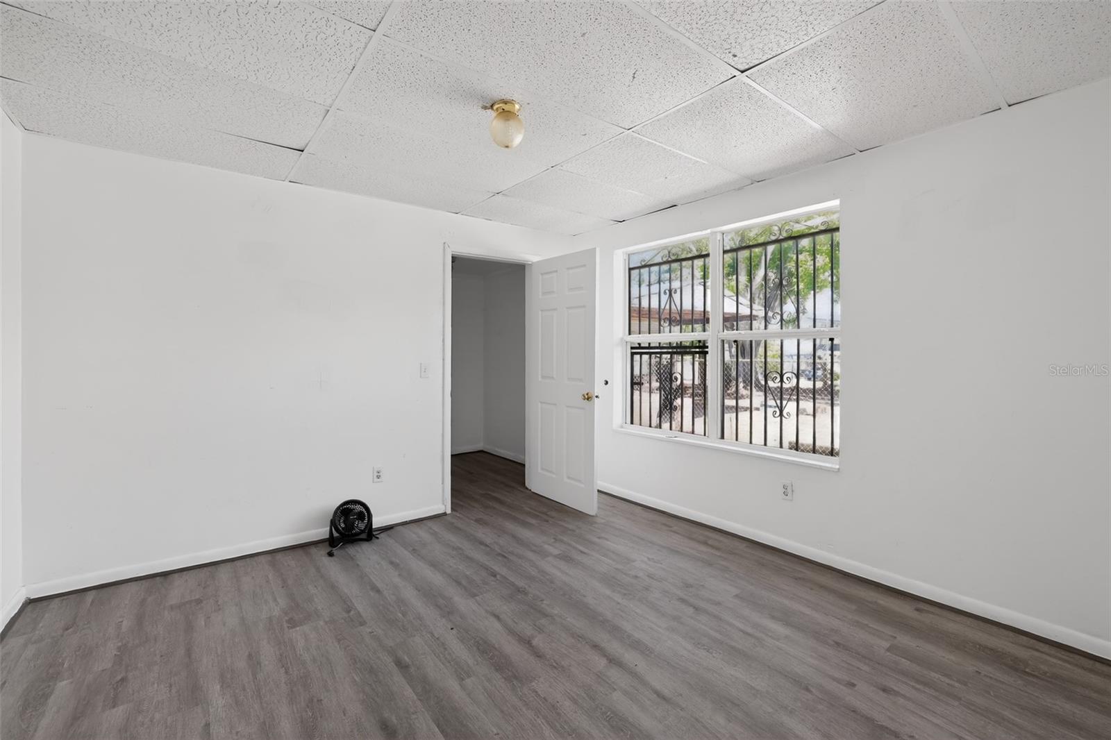 1903 W SAINT JOSEPH ST, TAMPA, FL, 33607