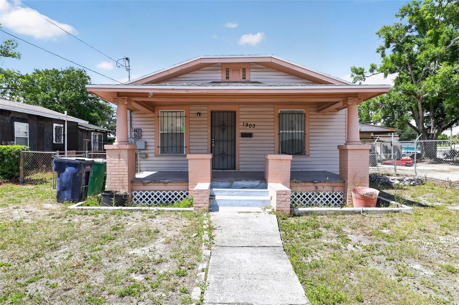 1903 W SAINT JOSEPH ST, TAMPA, FL, 33607