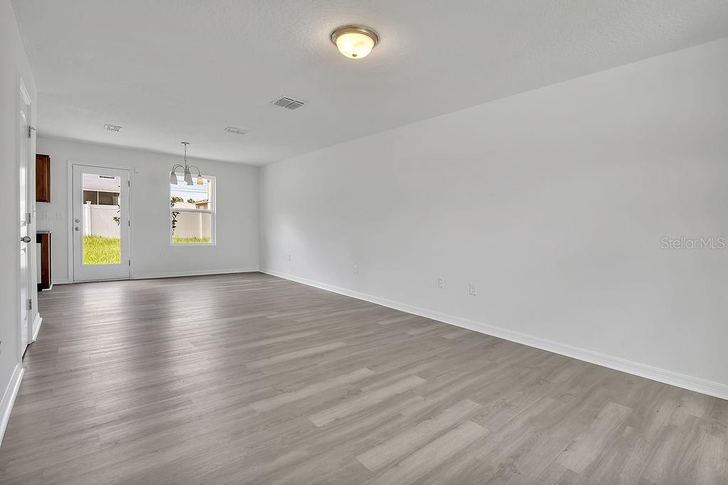 303 ANCHOVIE CT, POINCIANA, FL, 34759