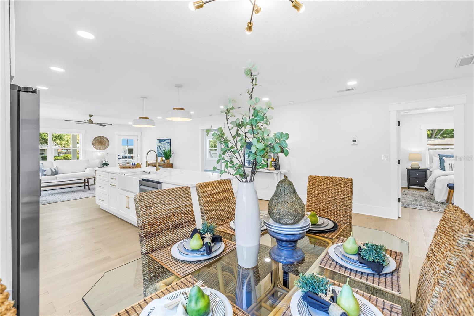 834 53RD AVE N, ST PETERSBURG, FL, 33703