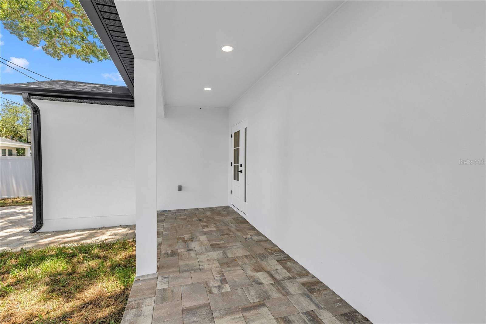 834 53RD AVE N, ST PETERSBURG, FL, 33703