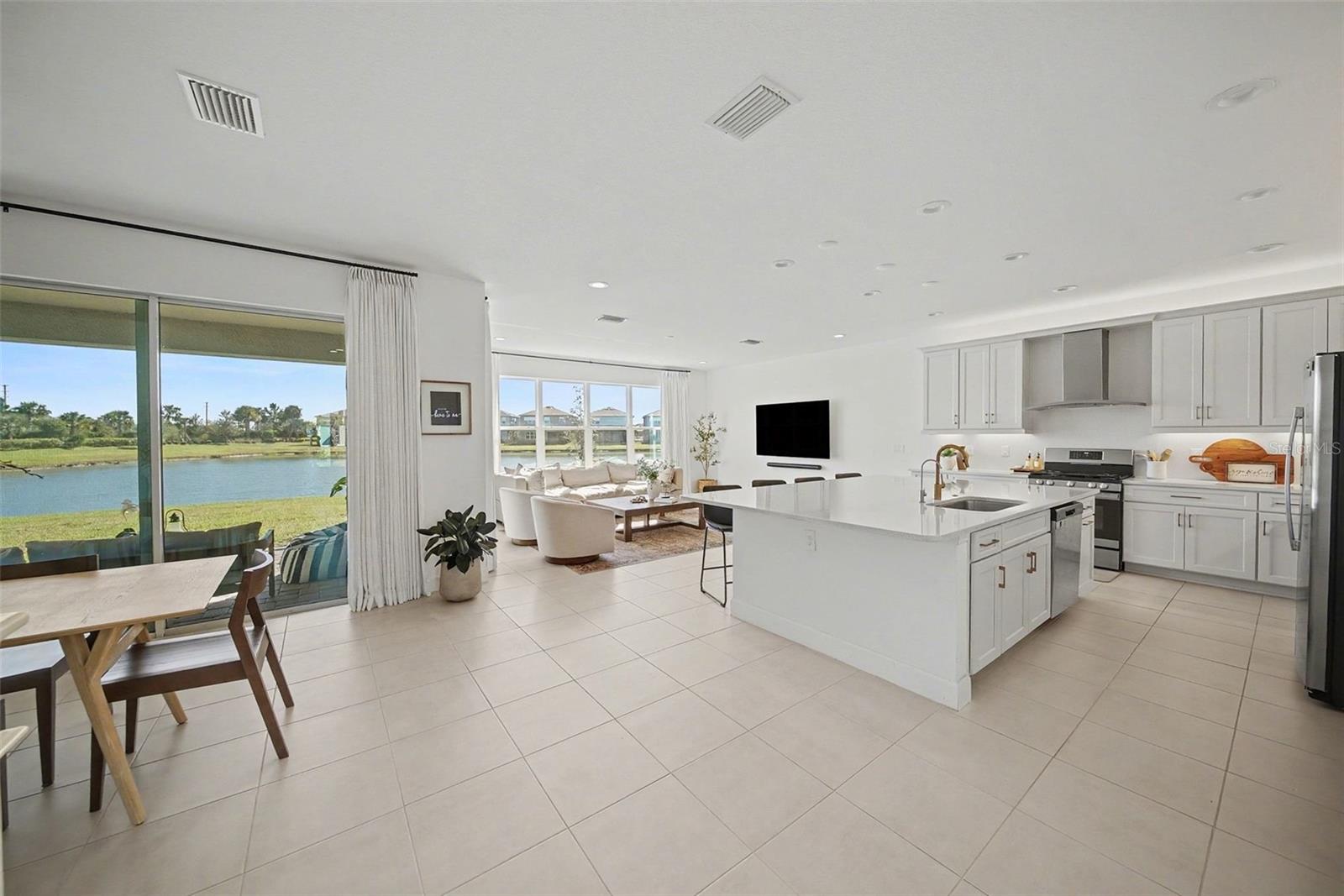 3254 WOODLAND BROOK WAY, WESLEY CHAPEL, FL, 33543
