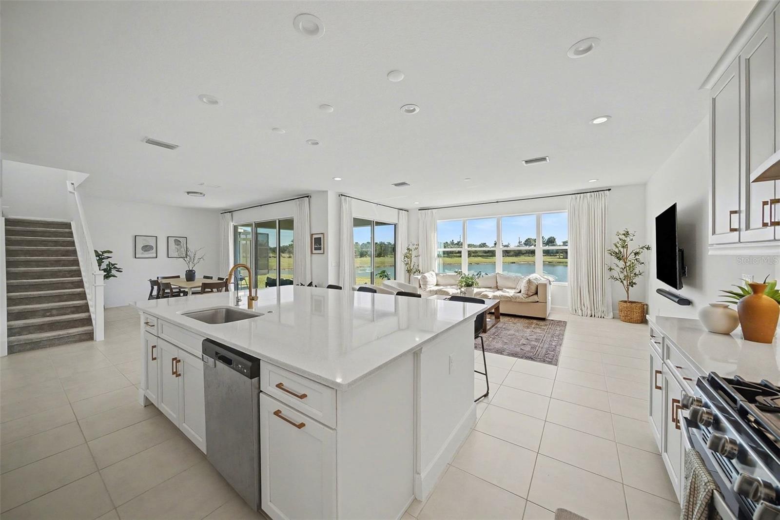 3254 WOODLAND BROOK WAY, WESLEY CHAPEL, FL, 33543