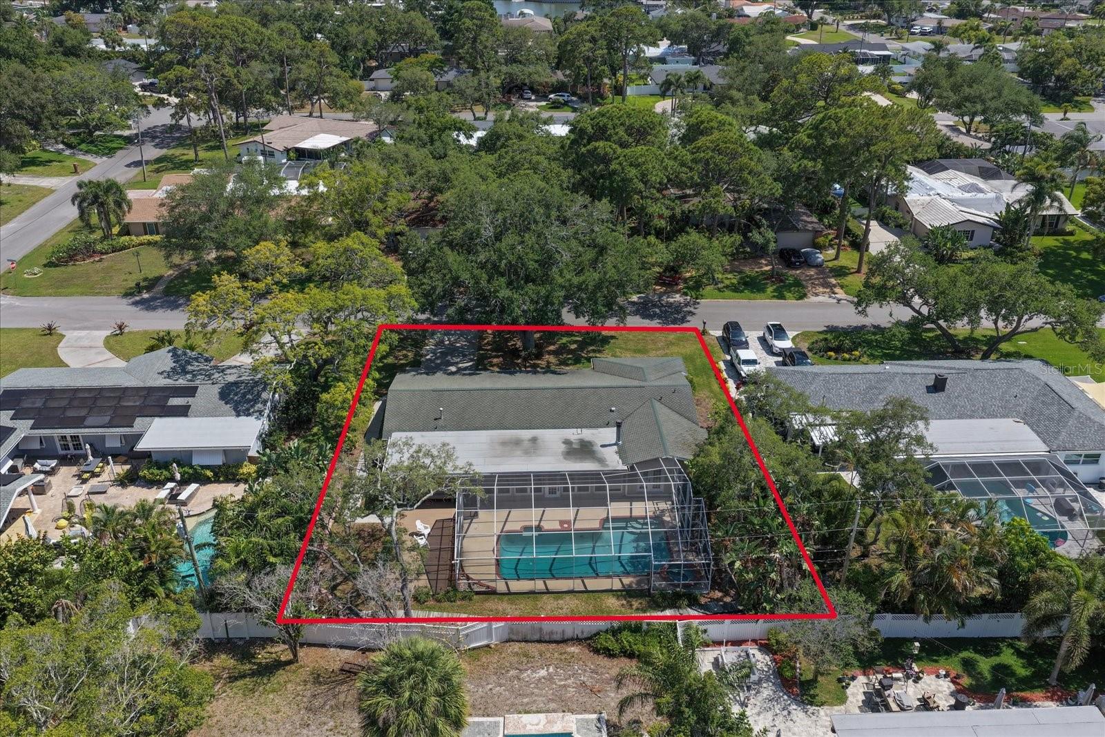 802 ALLAMANDA DR, LARGO, FL, 33770