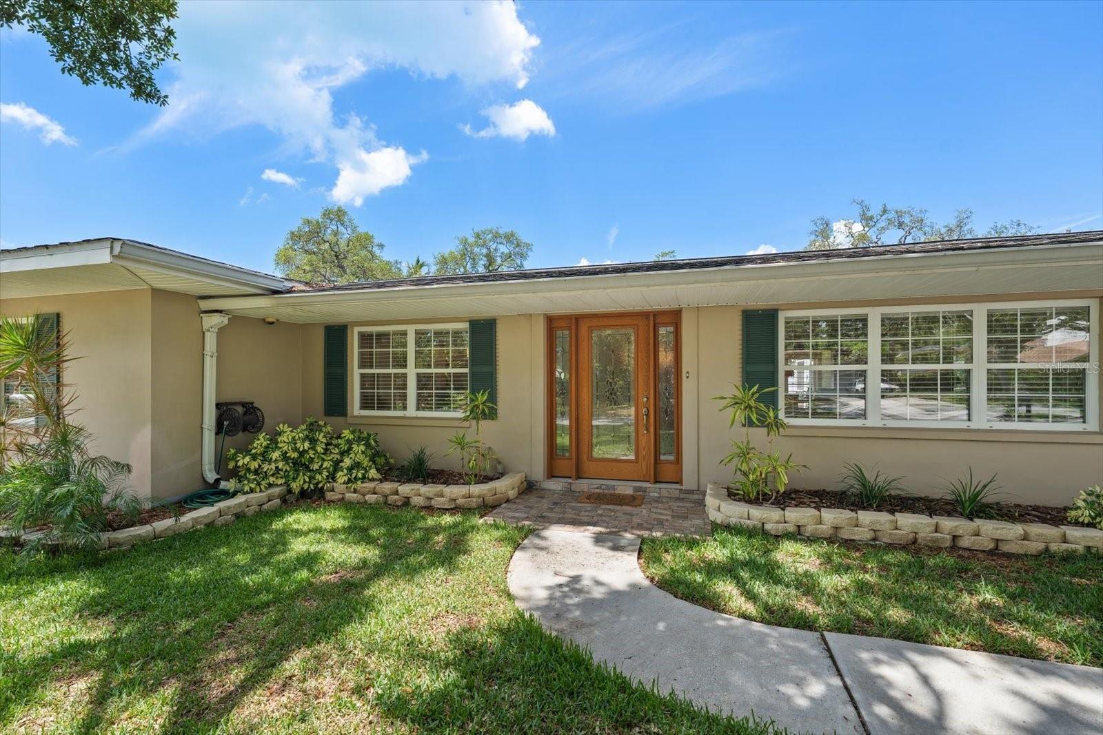 802 ALLAMANDA DR, LARGO, FL, 33770
