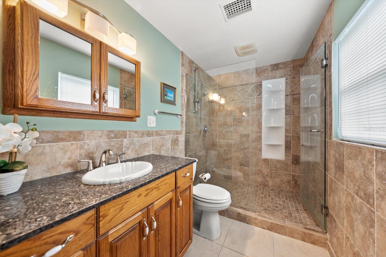 802 ALLAMANDA DR, LARGO, FL, 33770