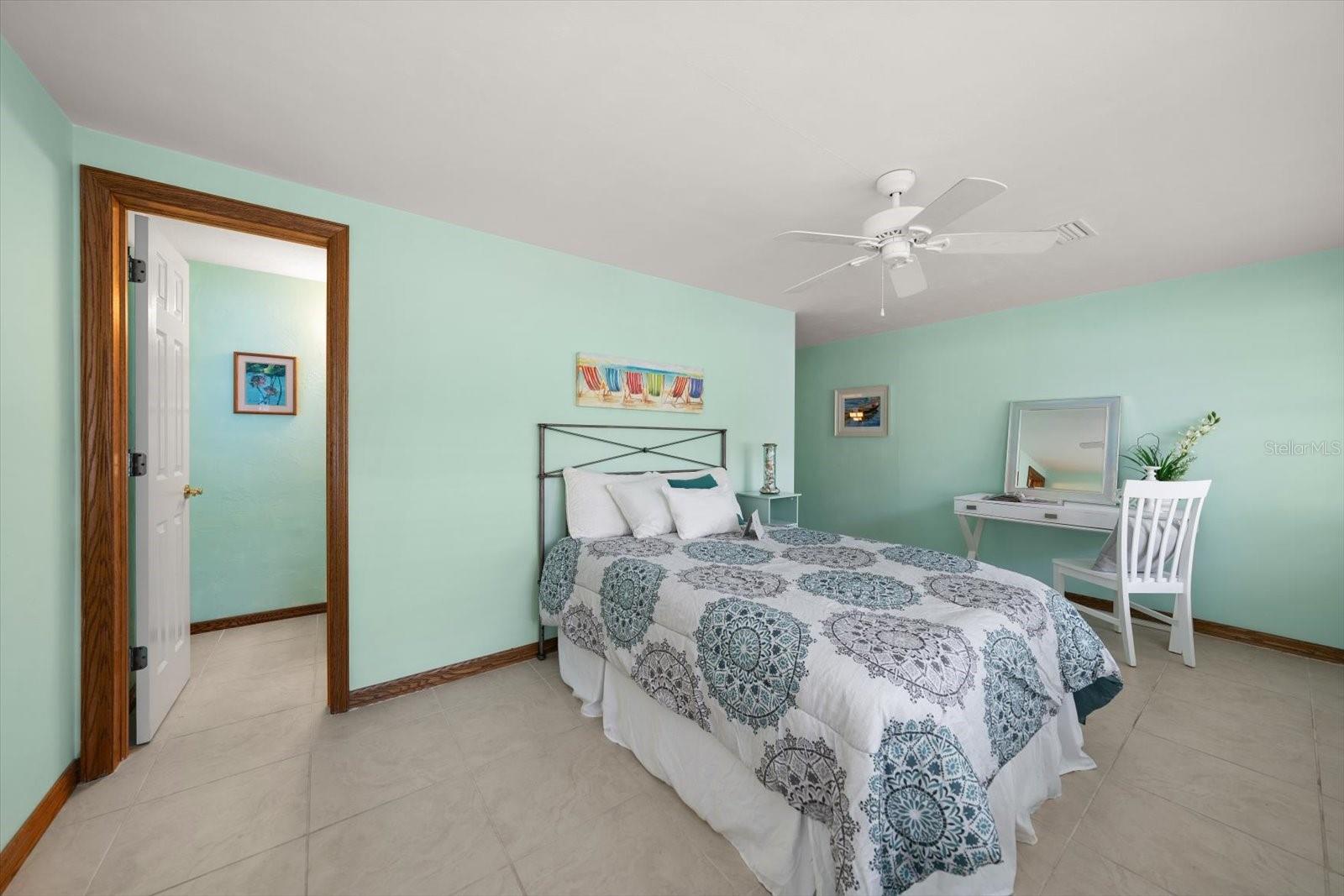 802 ALLAMANDA DR, LARGO, FL, 33770