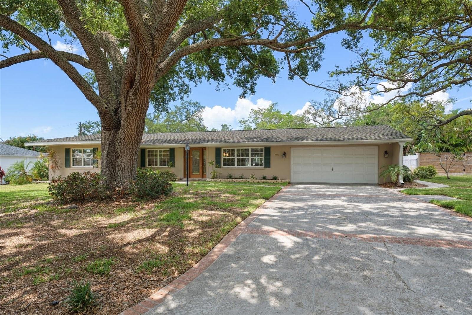 802 ALLAMANDA DR, LARGO, FL, 33770