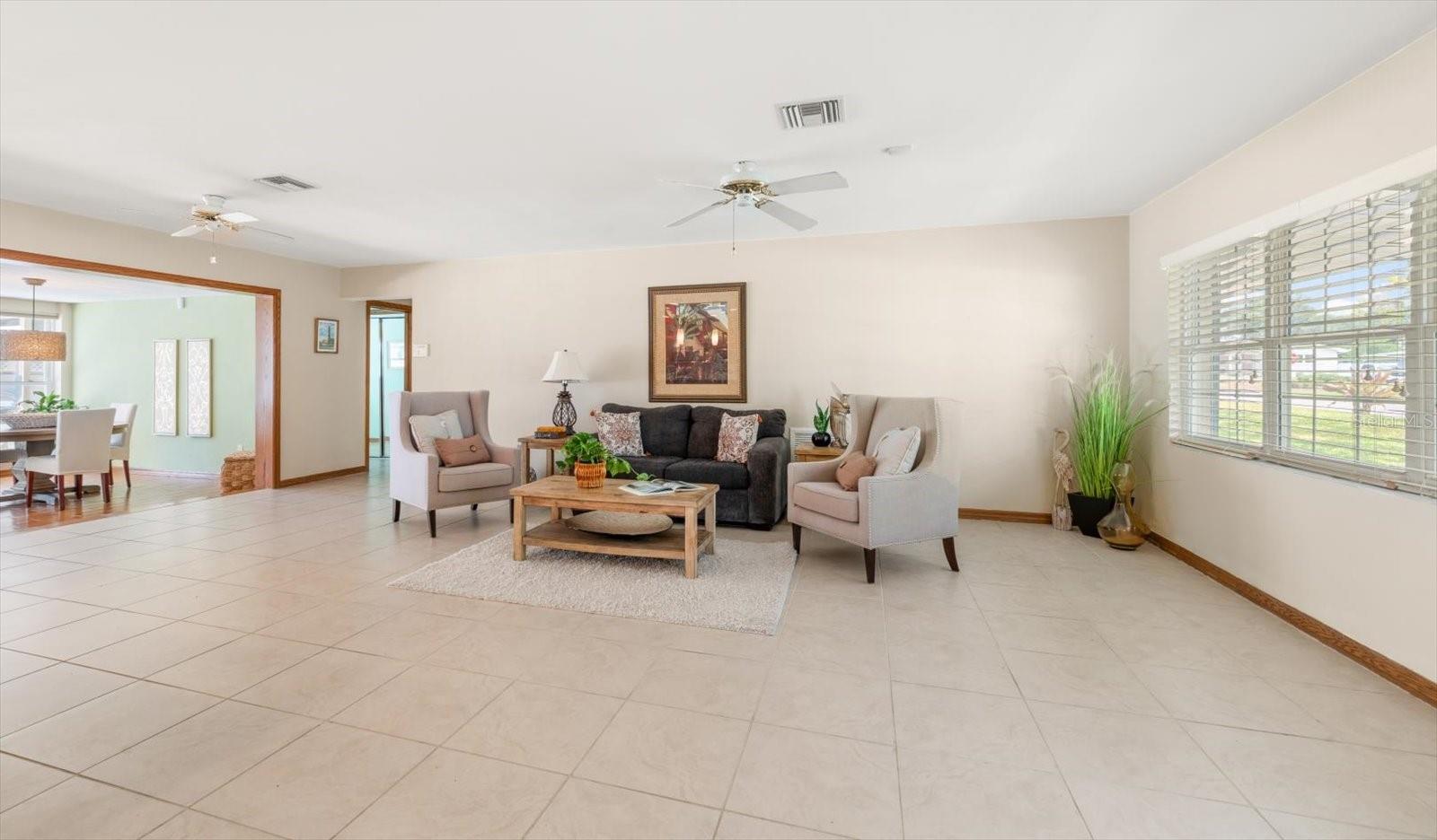 802 ALLAMANDA DR, LARGO, FL, 33770
