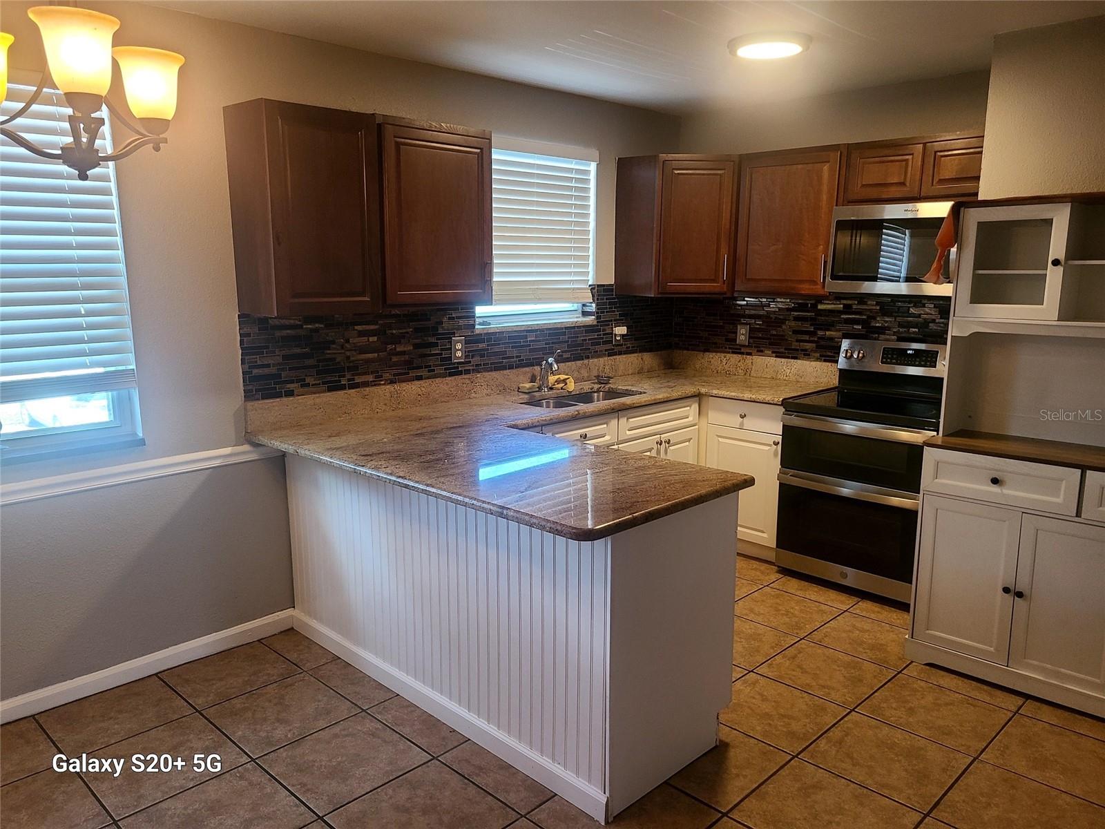 9039 #B WESTCHESTER CIR #142, TAMPA, FL, 33604