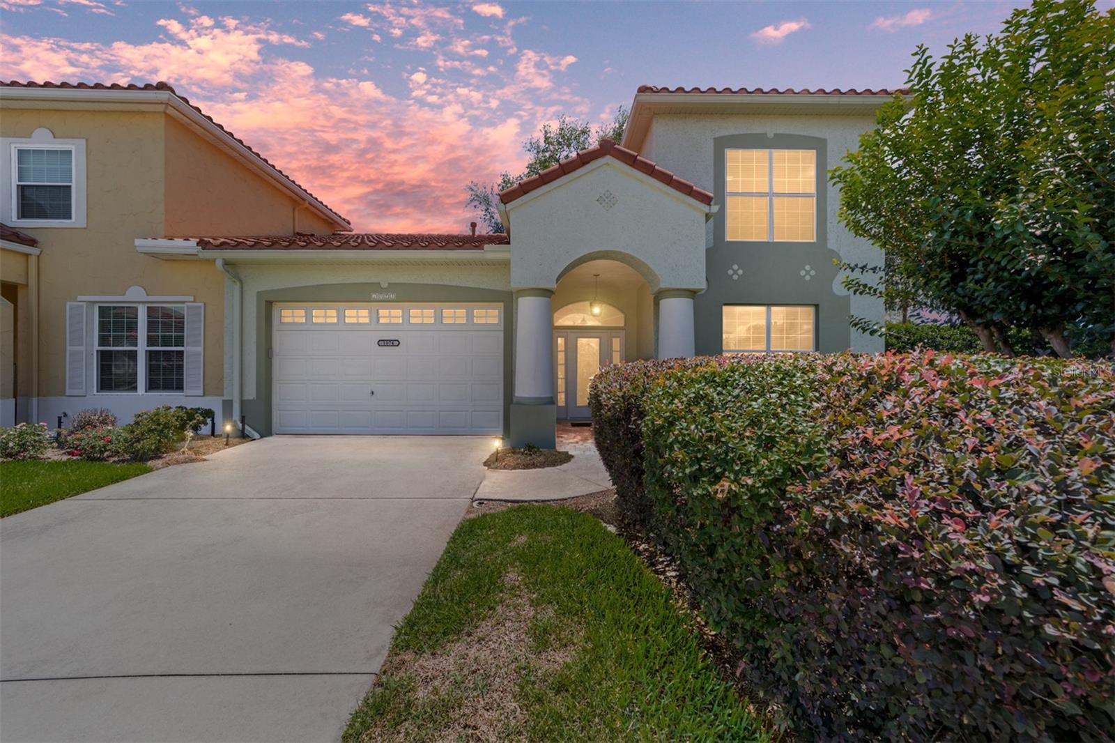 1074 AVENIDA SONOMA, LADY LAKE, FL, 32159