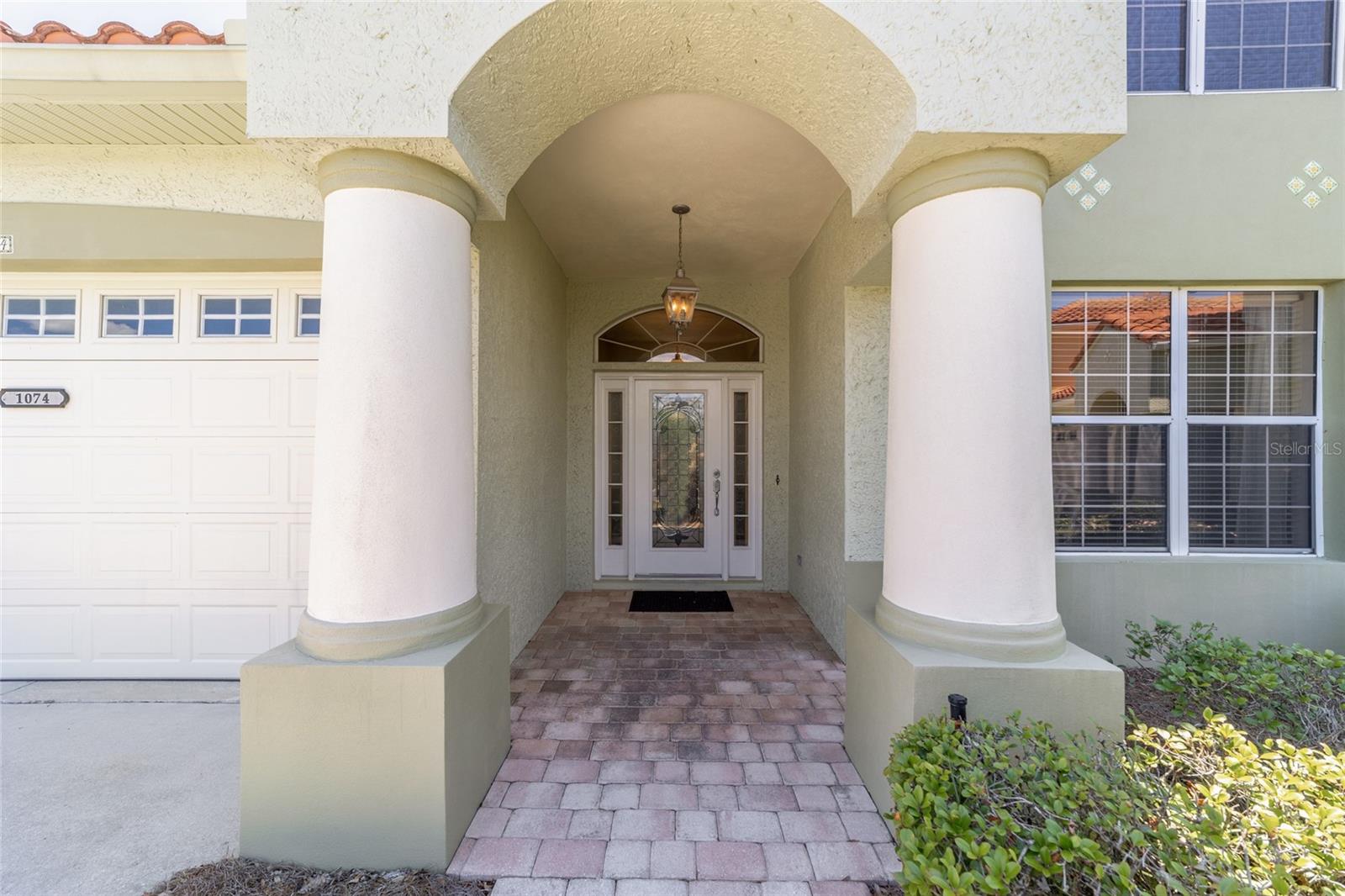 1074 AVENIDA SONOMA, LADY LAKE, FL, 32159