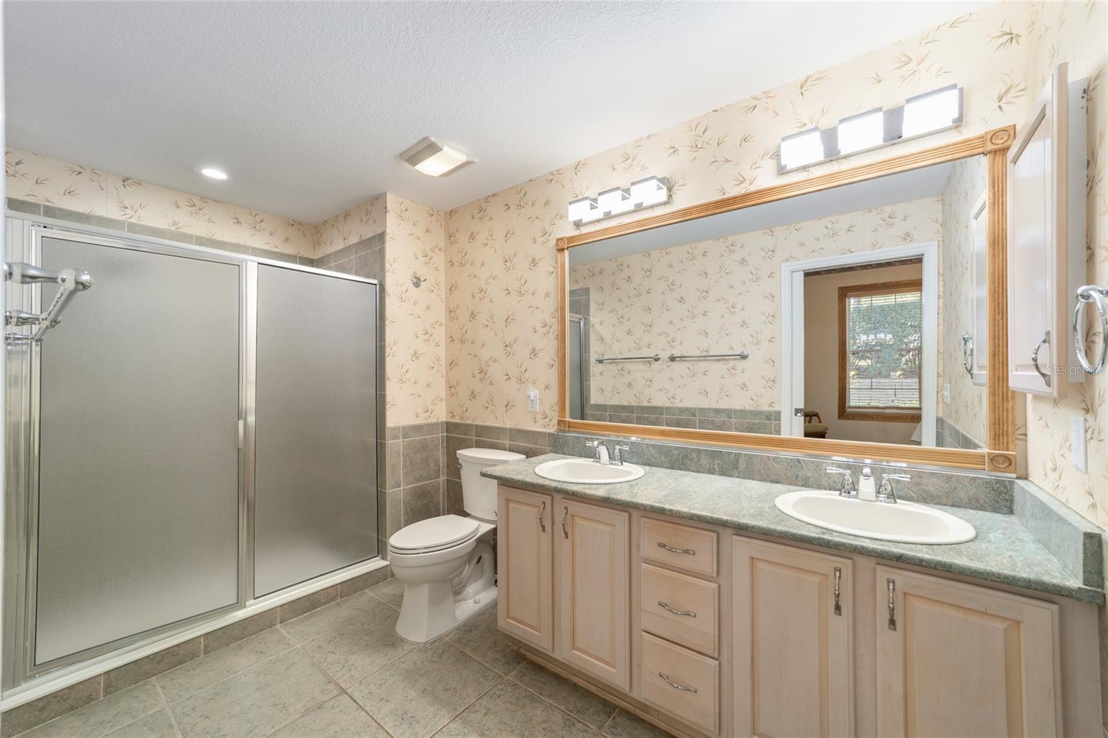 1074 AVENIDA SONOMA, LADY LAKE, FL, 32159