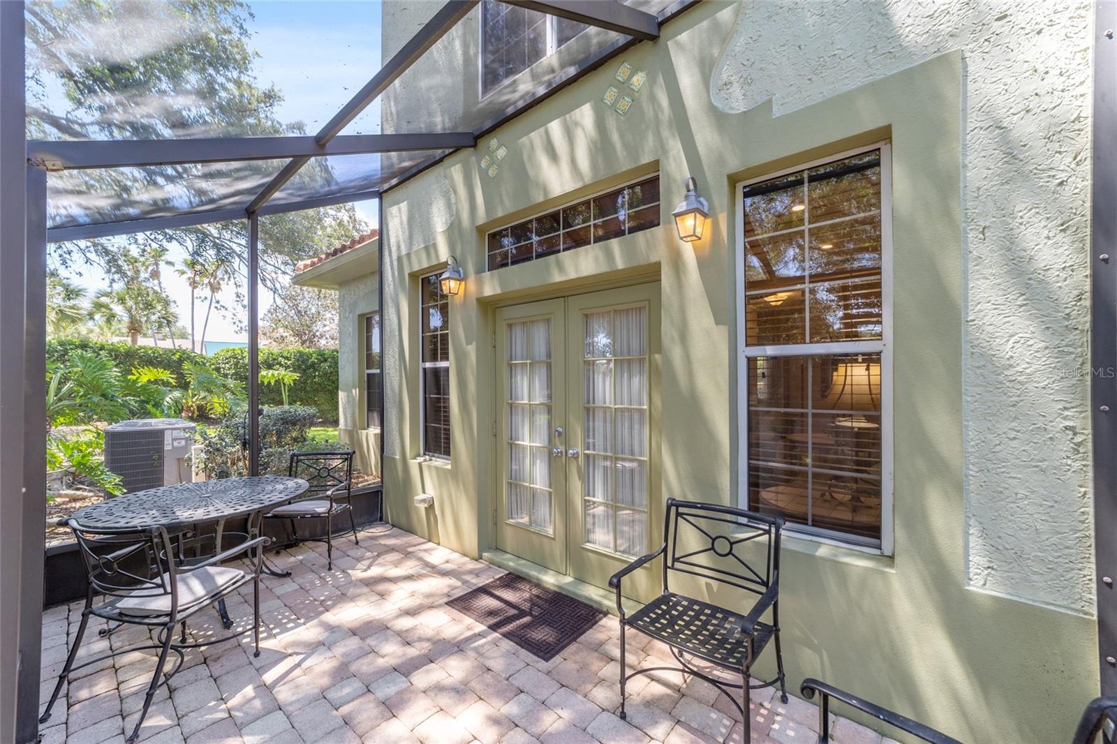 1074 AVENIDA SONOMA, LADY LAKE, FL, 32159