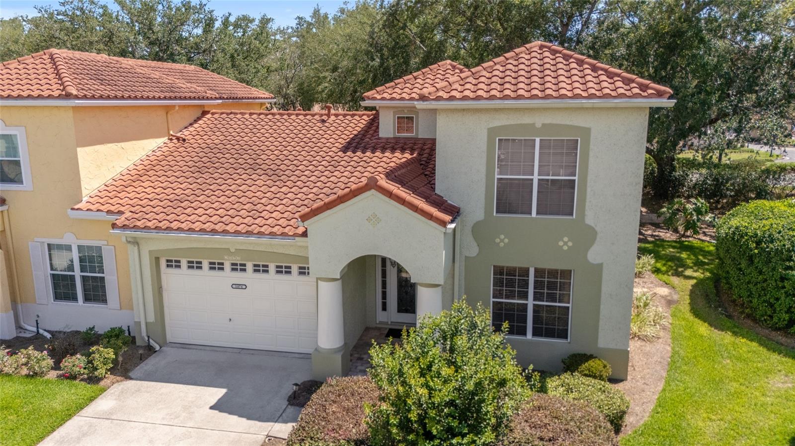 1074 AVENIDA SONOMA, LADY LAKE, FL, 32159