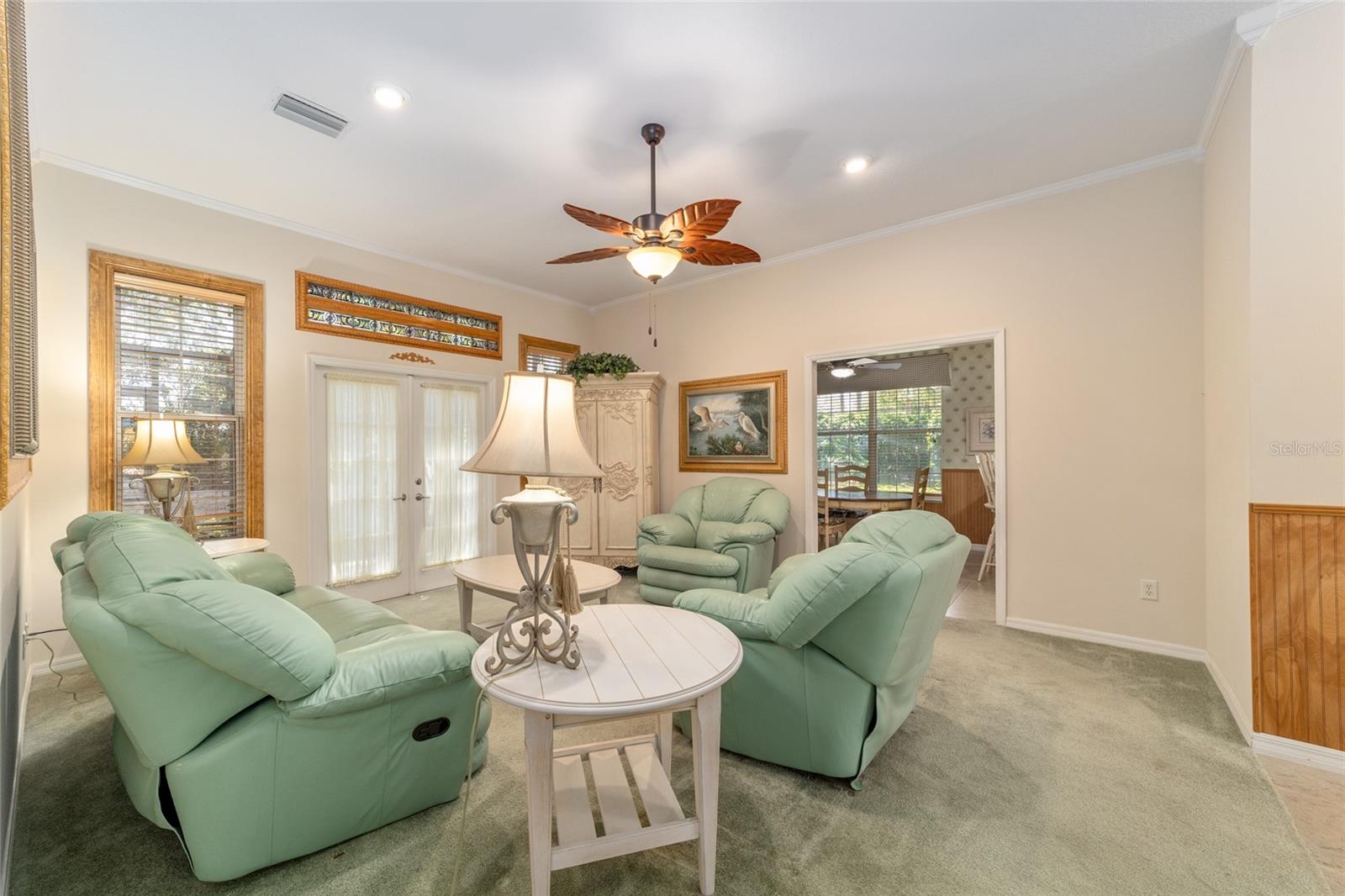 1074 AVENIDA SONOMA, LADY LAKE, FL, 32159
