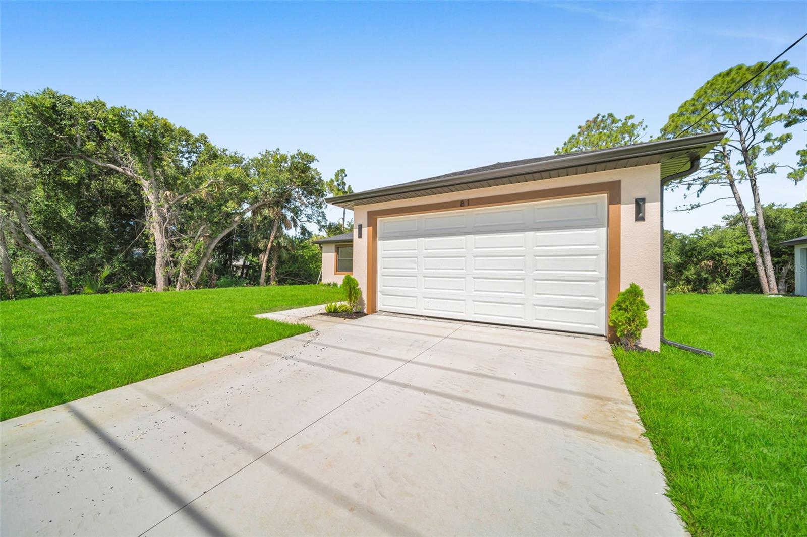 81 FLAMINGO BLVD, PORT CHARLOTTE, FL, 33954