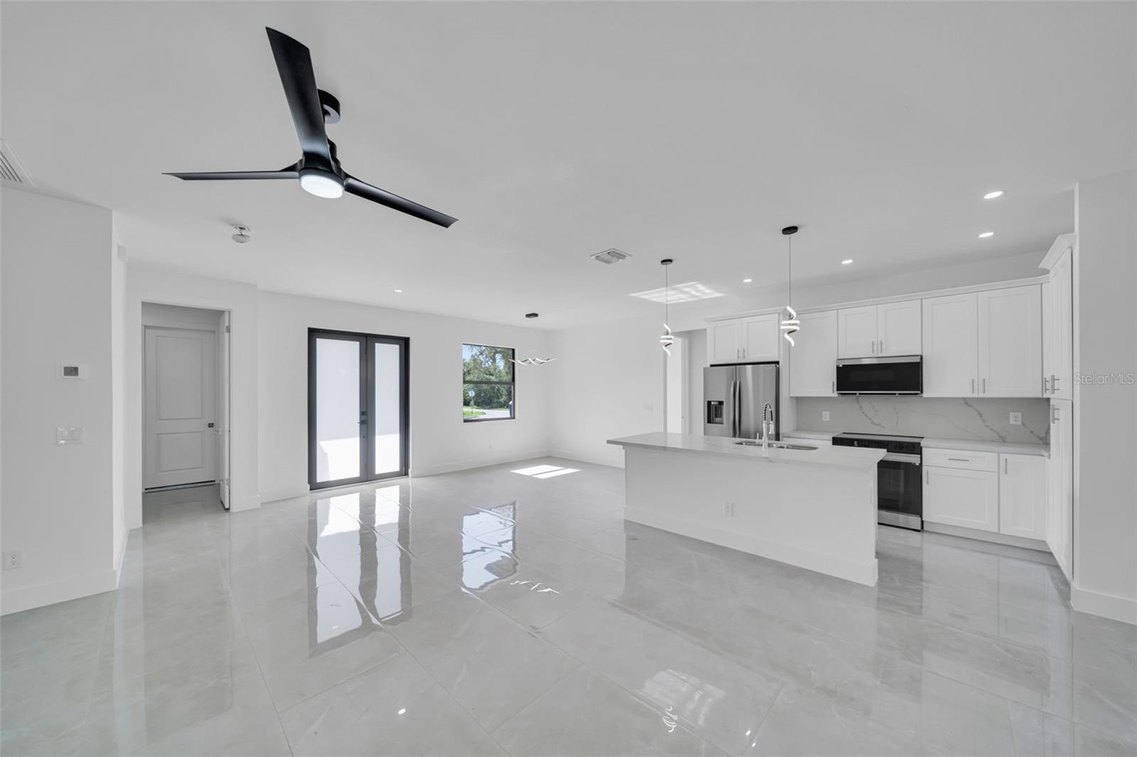 81 FLAMINGO BLVD, PORT CHARLOTTE, FL, 33954