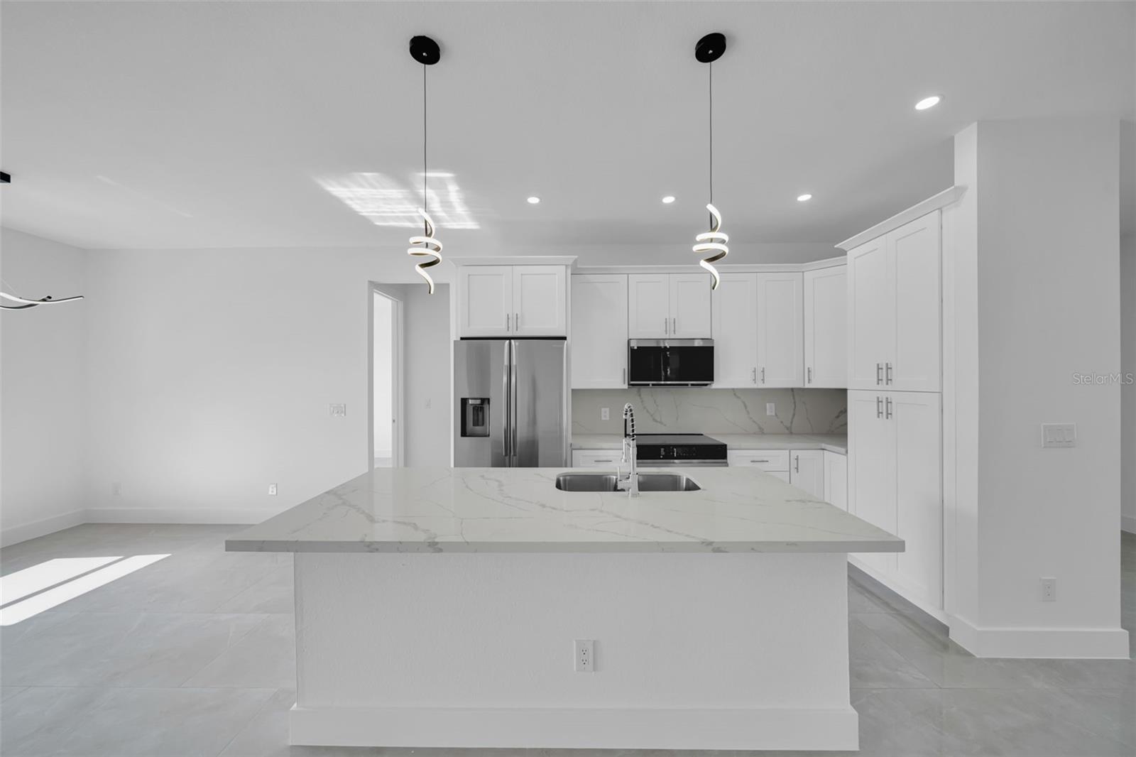81 FLAMINGO BLVD, PORT CHARLOTTE, FL, 33954