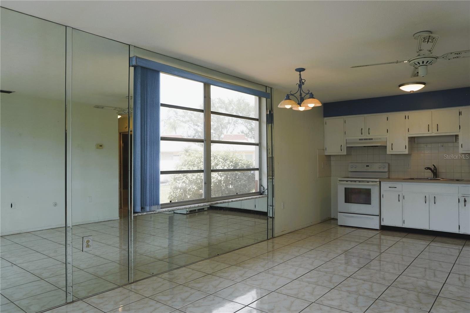 4350 TAHITIAN GARDENS CIR #E, HOLIDAY, FL, 34691