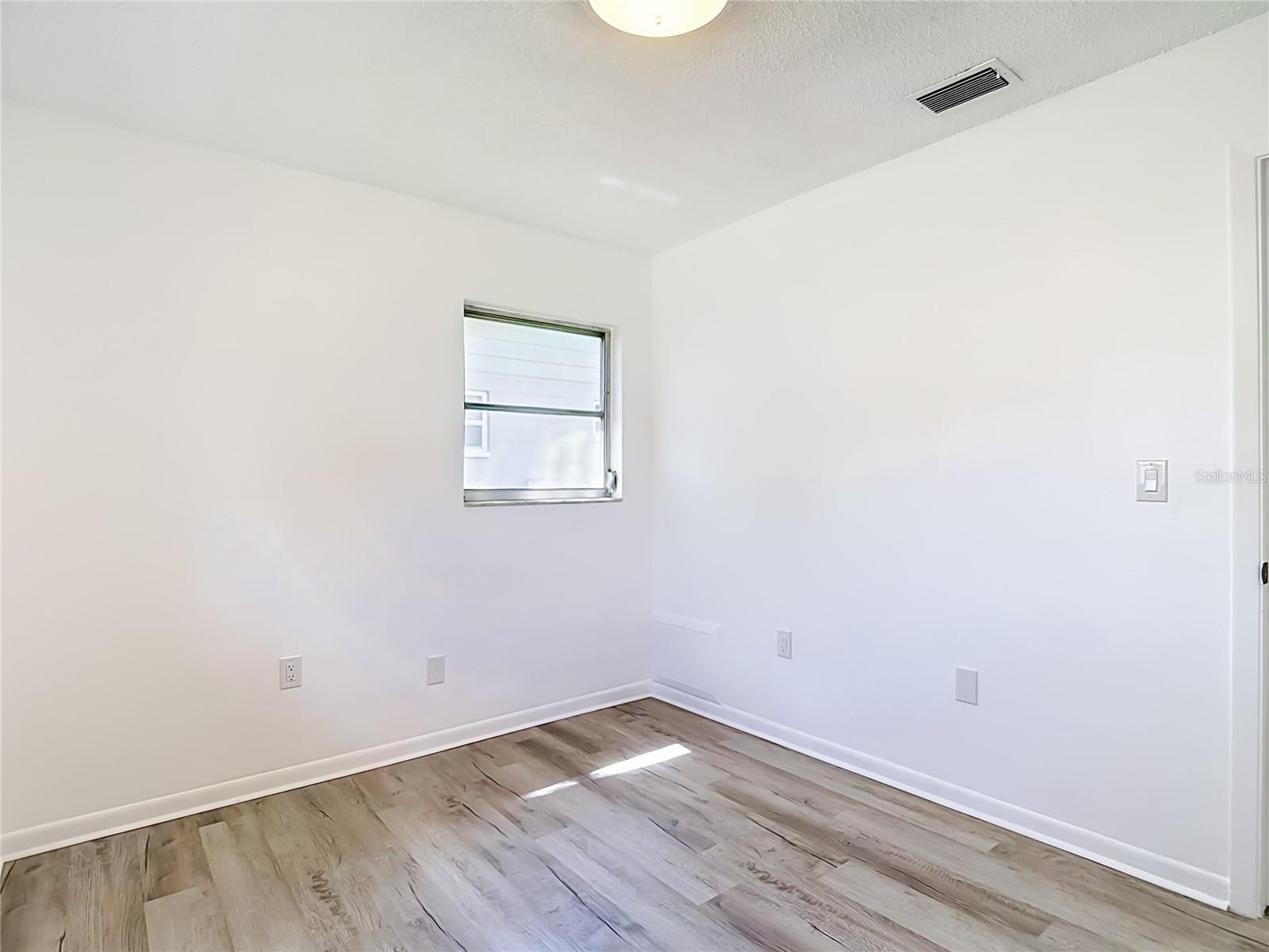 4119 E 98TH AVE, TAMPA, FL, 33617