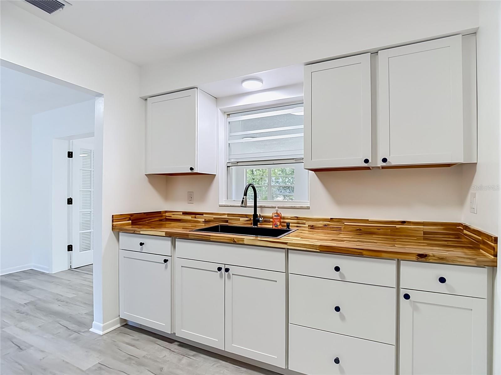 4119 E 98TH AVE, TAMPA, FL, 33617